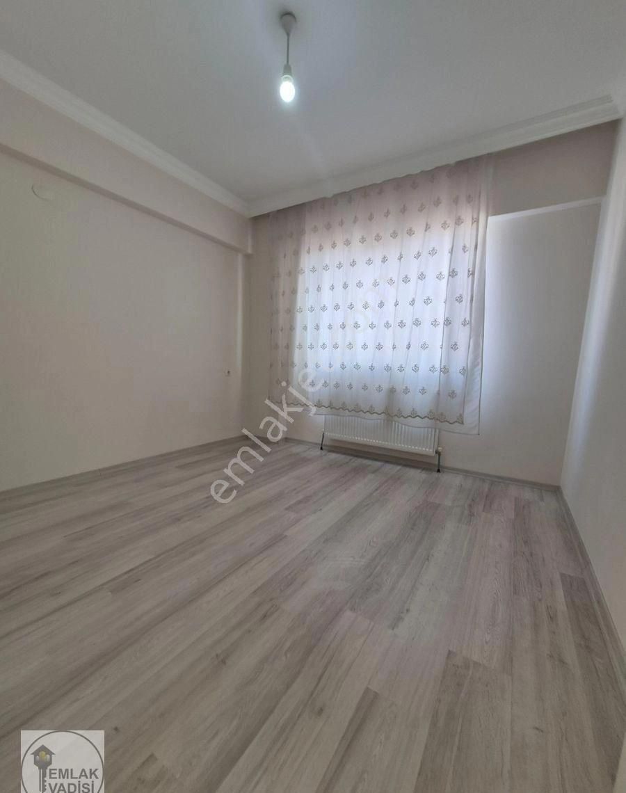 Yeşil Mah.'de Site İçerisinde 3+1 Kiralık Daire - Görsel 18