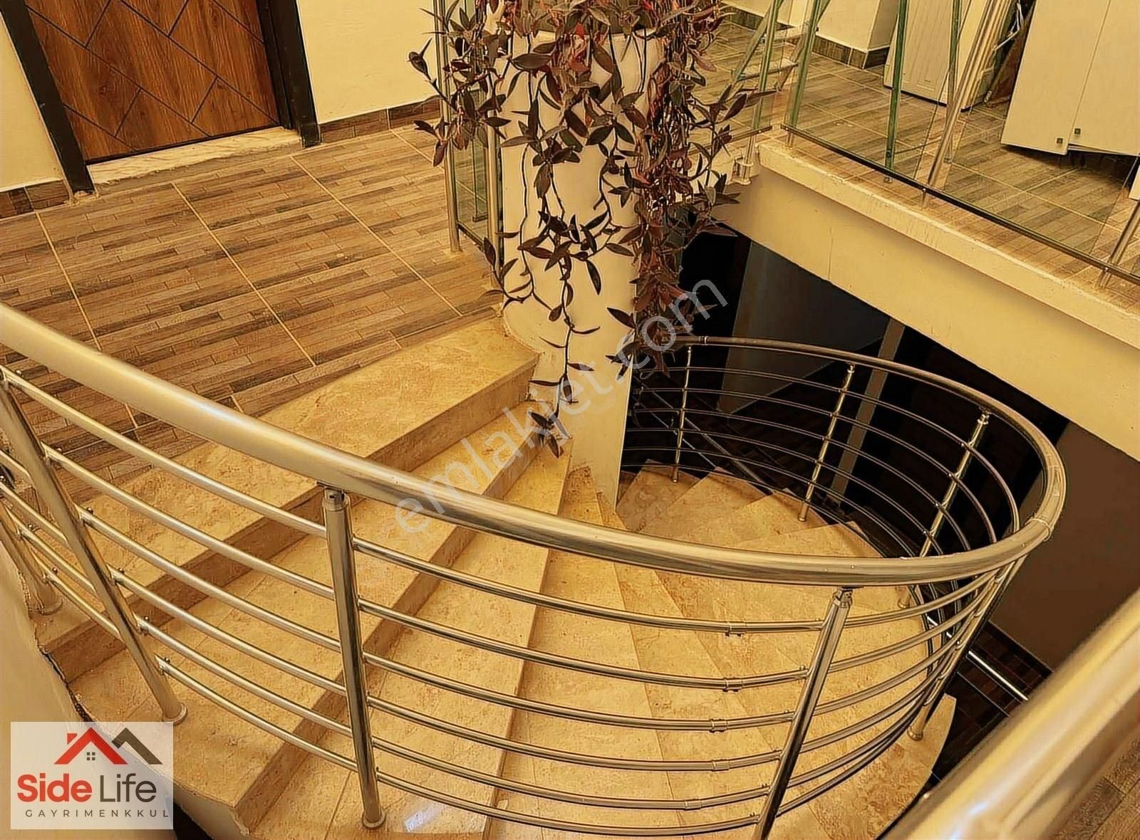 Sidede Havuzlu Sitede Anadolu Hastanesi Yakını 1+0 Eşyalı Daire - Görsel 4