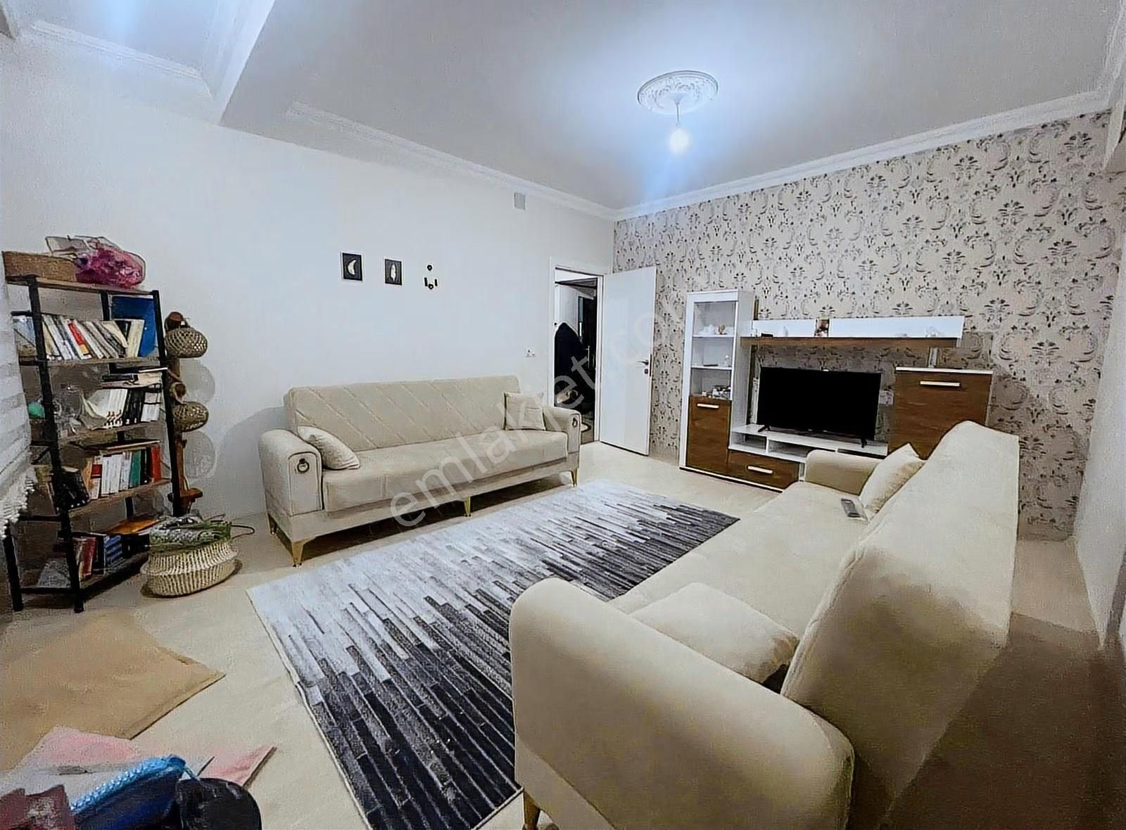 Seyrantepe Mah.sıfır Eşyalarıyla Birlikte Satılık Kiracili 2+1 - Görsel 8