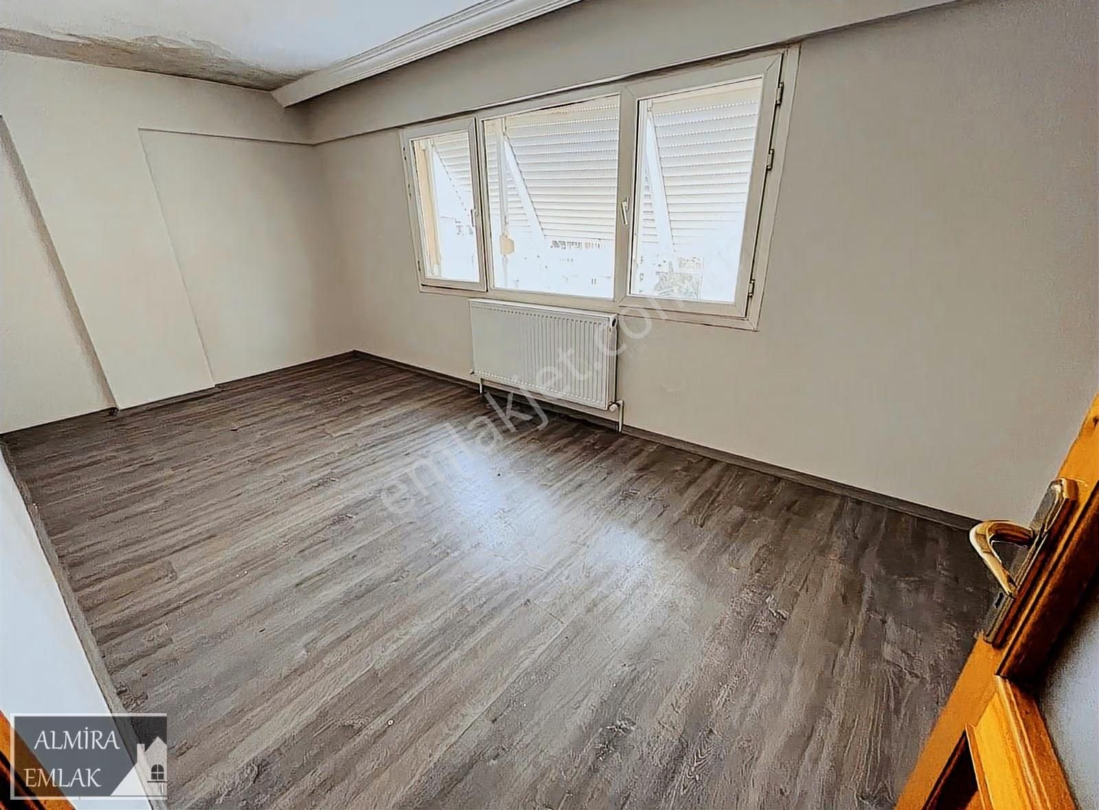 Buca Vergi Dairesi Yakını İşçi Evlerinde 2+1 Köşe Doğalgazlı - Görsel 28