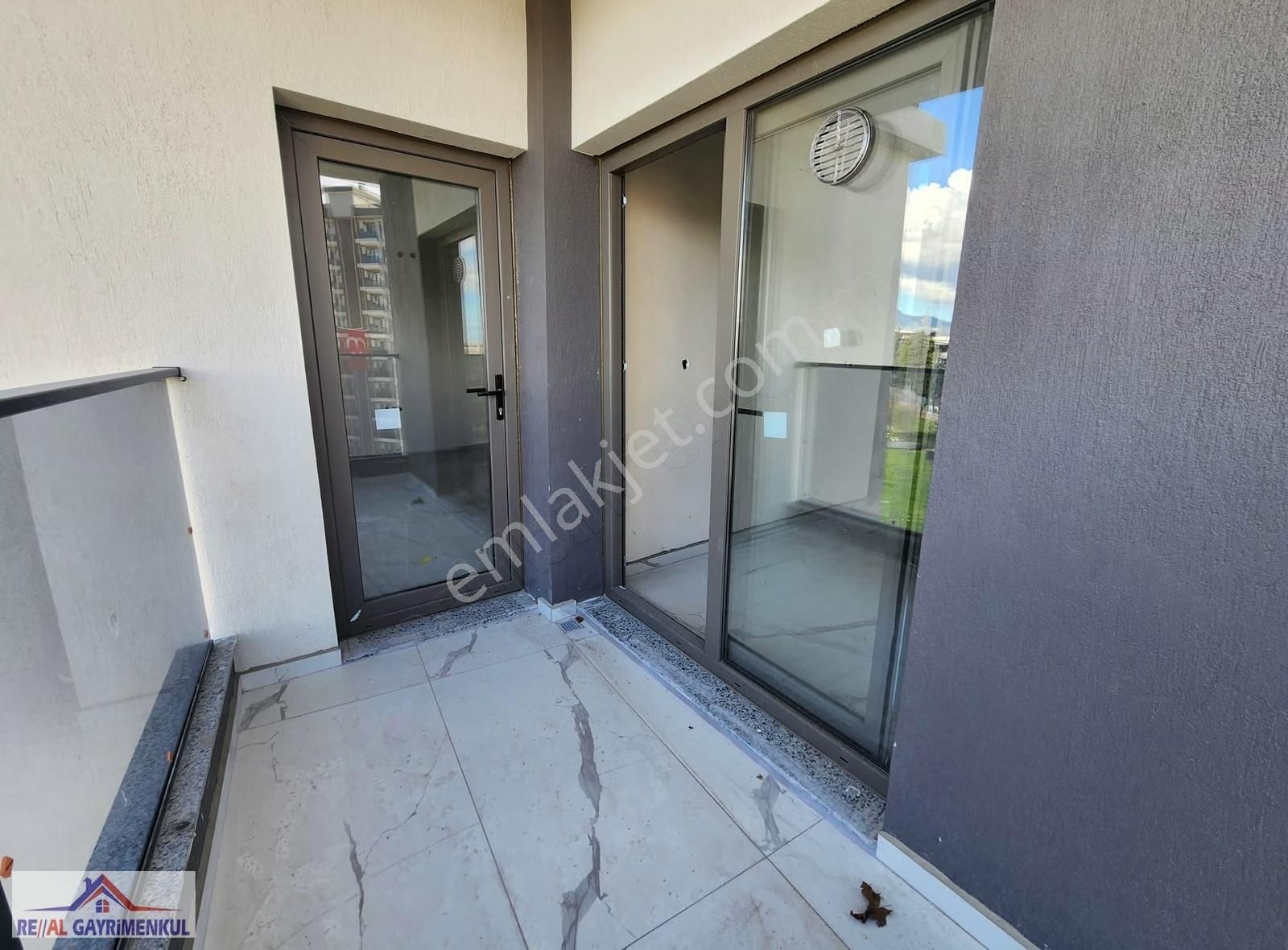 Real'den Buca Mustafa Kemal Mh.kapalı Mutfak 2+1 Daire - Görsel 17