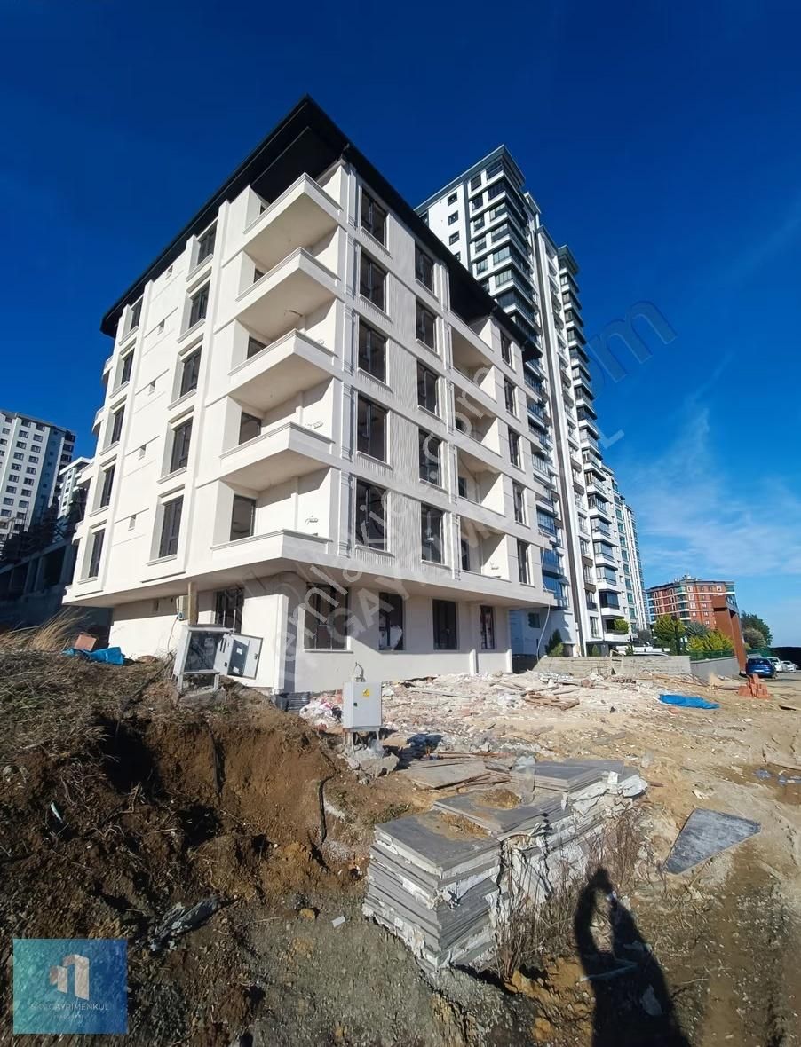 Sky'dan Güzel Konumda Nisan Teslim 1+1 Satılık Sıfır Daire