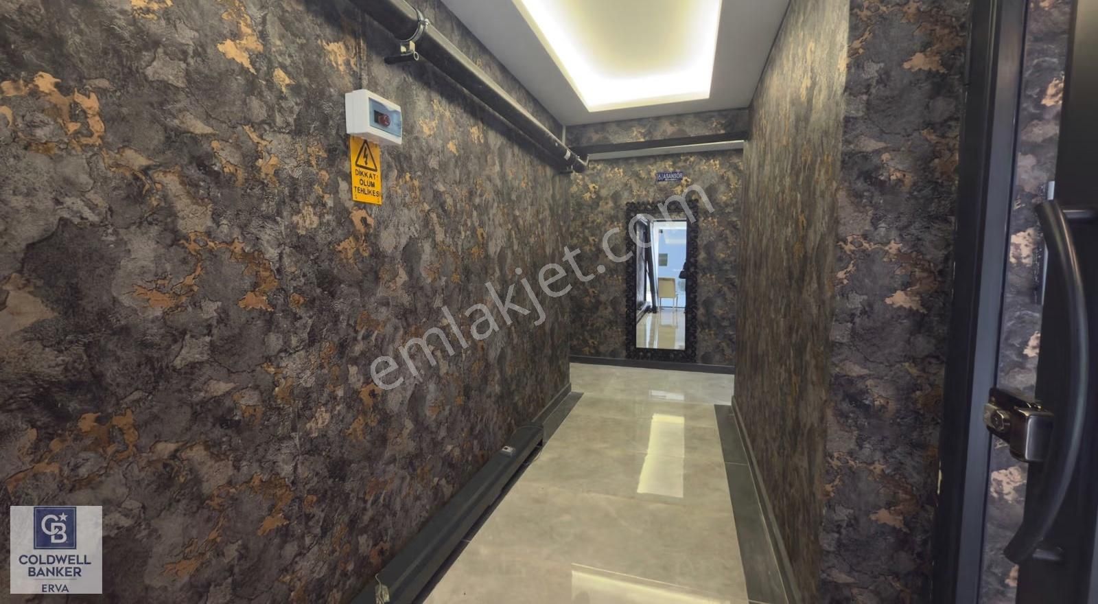 Çankaya Yıldız Kule Arkası Lüks Eşyalı Kiralık 1+1 Sıfır Daire - Görsel 22