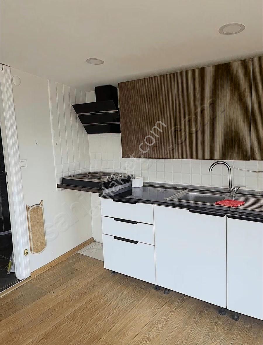 Sarıyer Büyükdere'de Deniz Manzaralı Kiralık Daire - Görsel 7