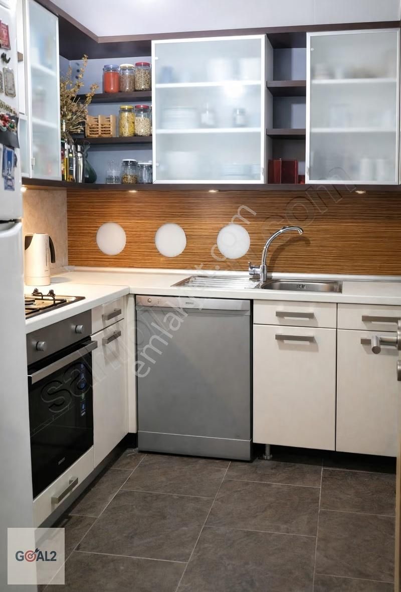 Osmanpaşa Caddesi Üzerinde İski Genel Md. Karşısı Full Eşyalı - Görsel 23