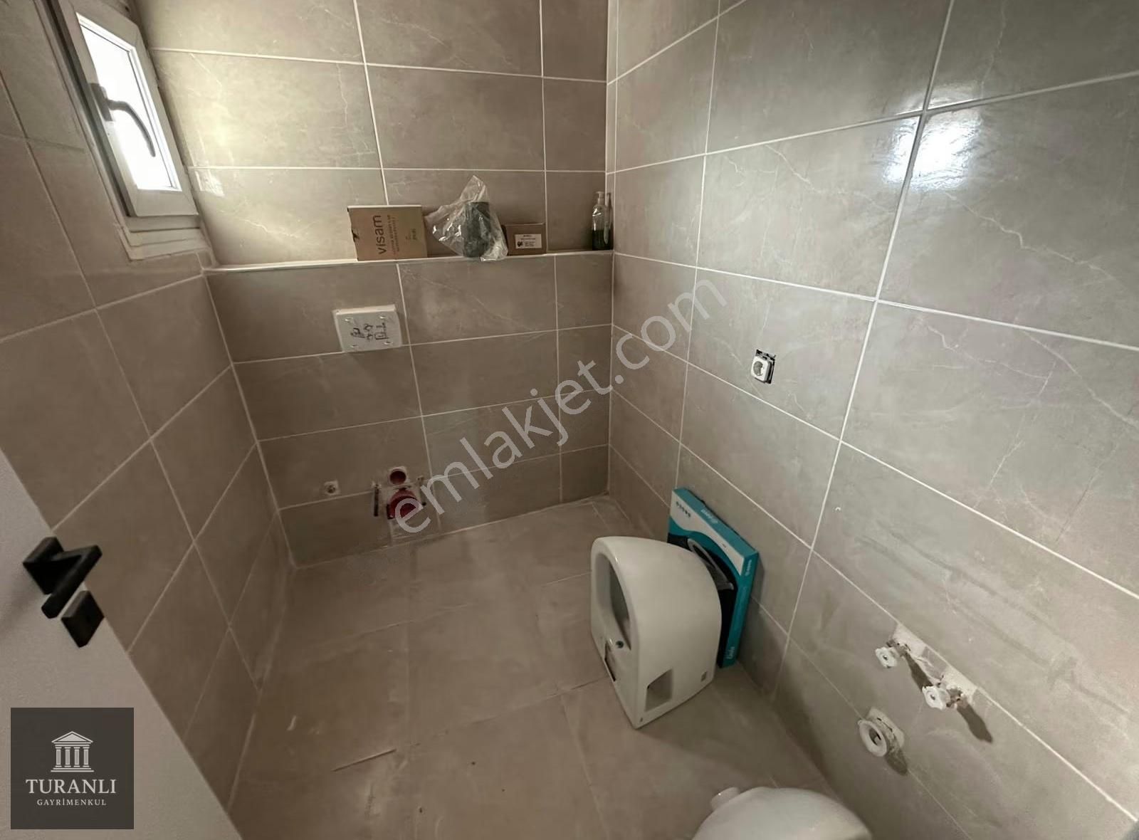Turanlı'dan Tevfikbeyde 2+1 Komple Sıfır Tadilatlı Kiralık Daire - Görsel 13