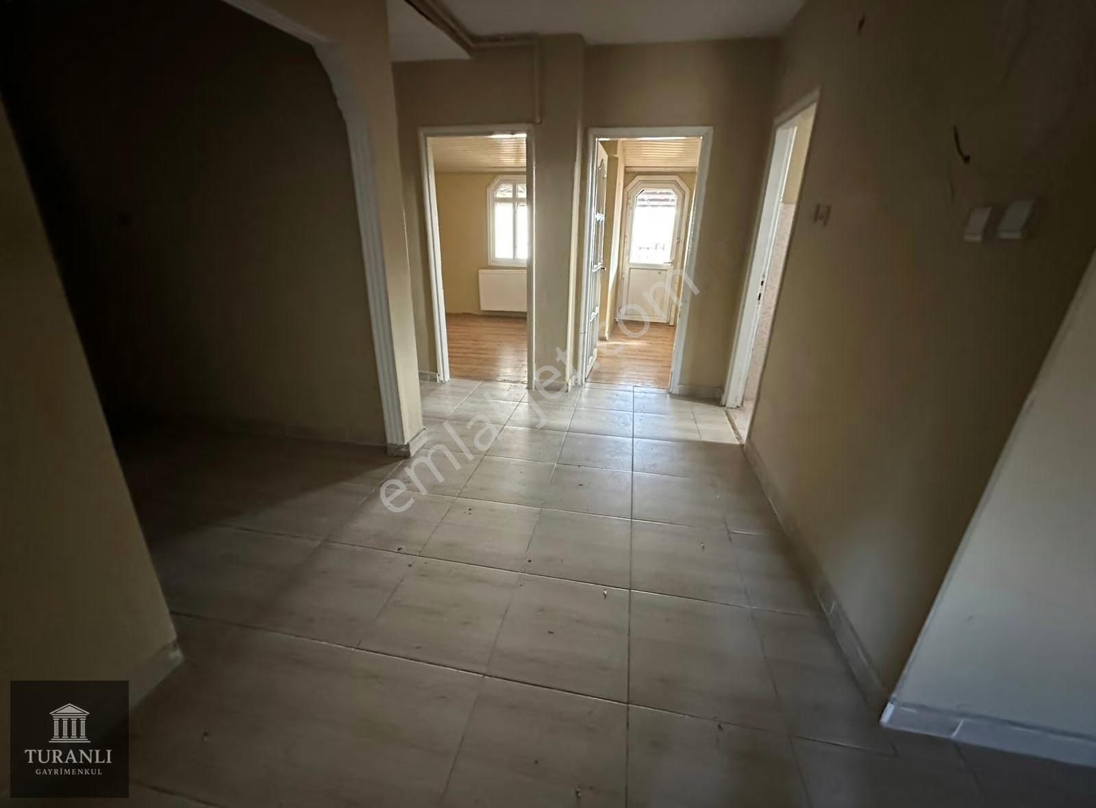 Turanlı'dan Tevfikbeyde 3+1 Aile Binası Temiz Kiralık Daire - Görsel 9