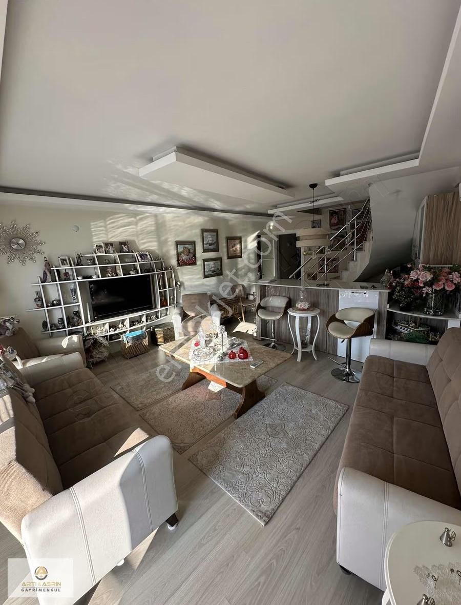 Kuşadası İki Çeşmelik 3+2 Çatı Dubleks Daire - Görsel 11