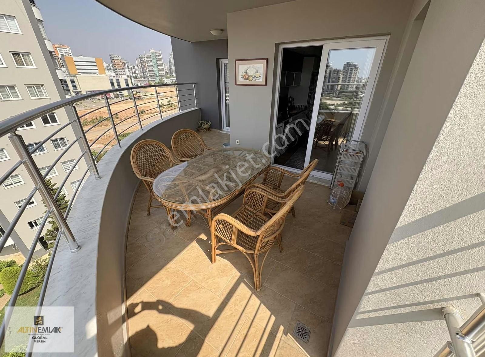 Altın Emlak'tn Palm City Karşısı Geniş Peyzajlı Lüks Daire - Görsel 25