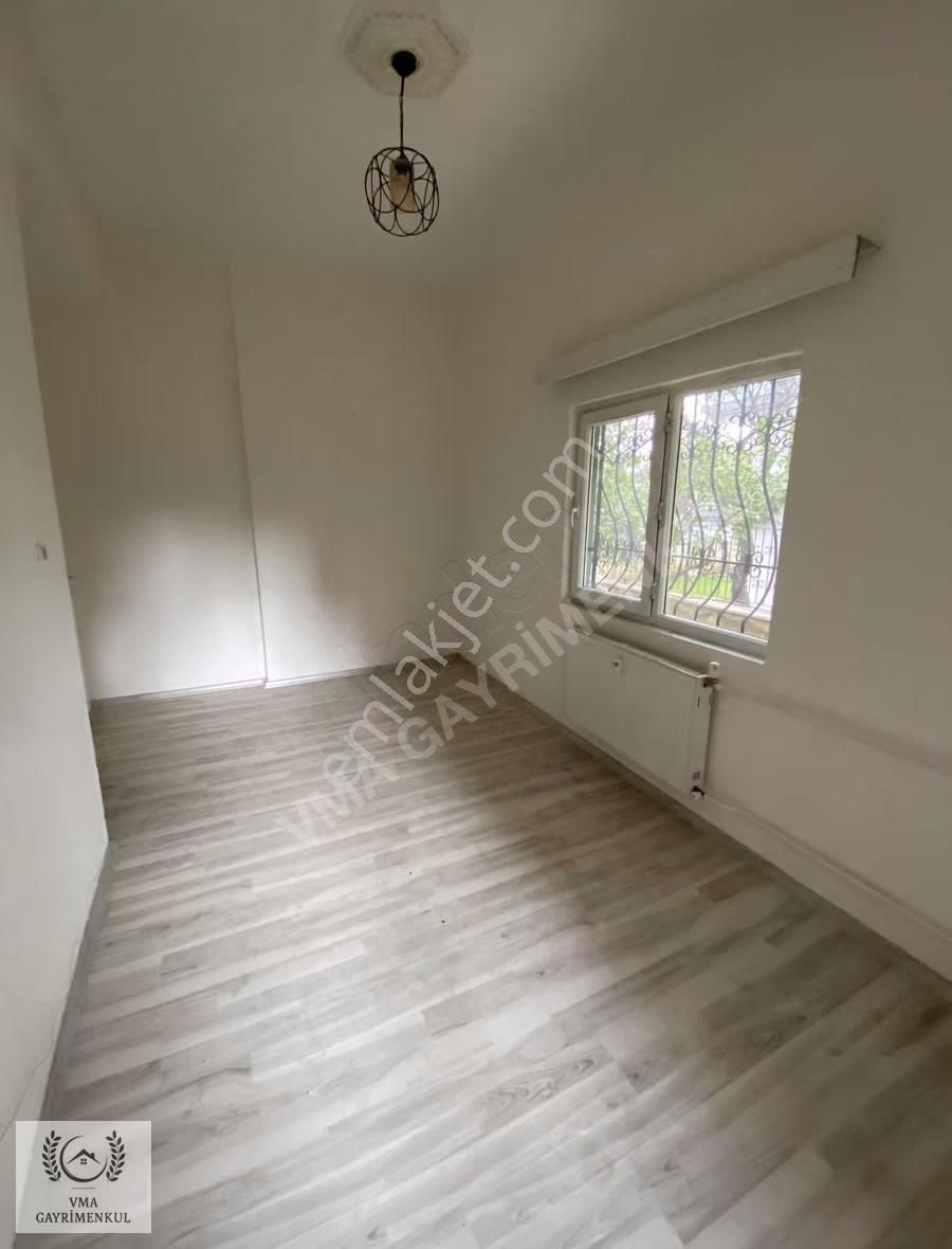 Atatürk Devlet Hastanesi Civarında 3+1 Sobalı - Görsel 1