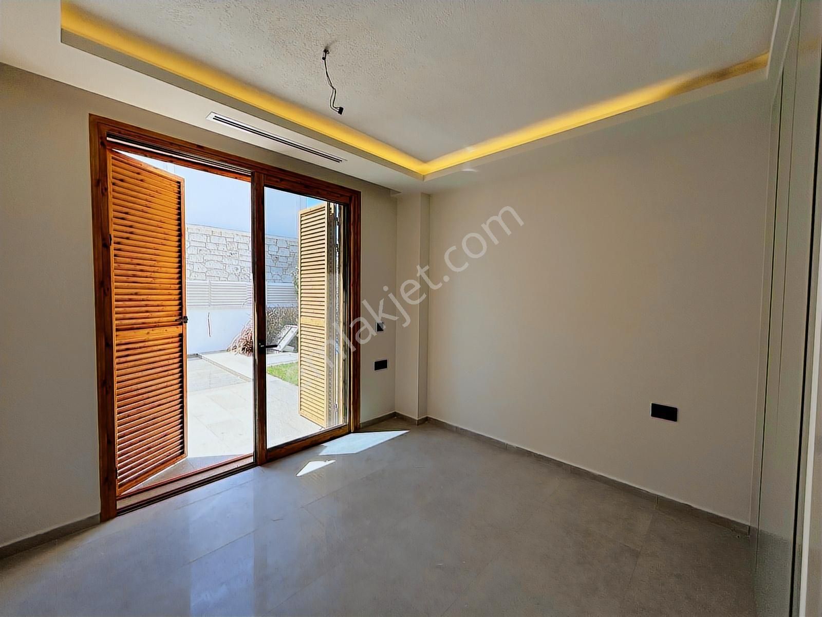 Bodrum Gümüşlükte Satılık Özel Havuzlu 4+1 Müstakil Villa - Görsel 3