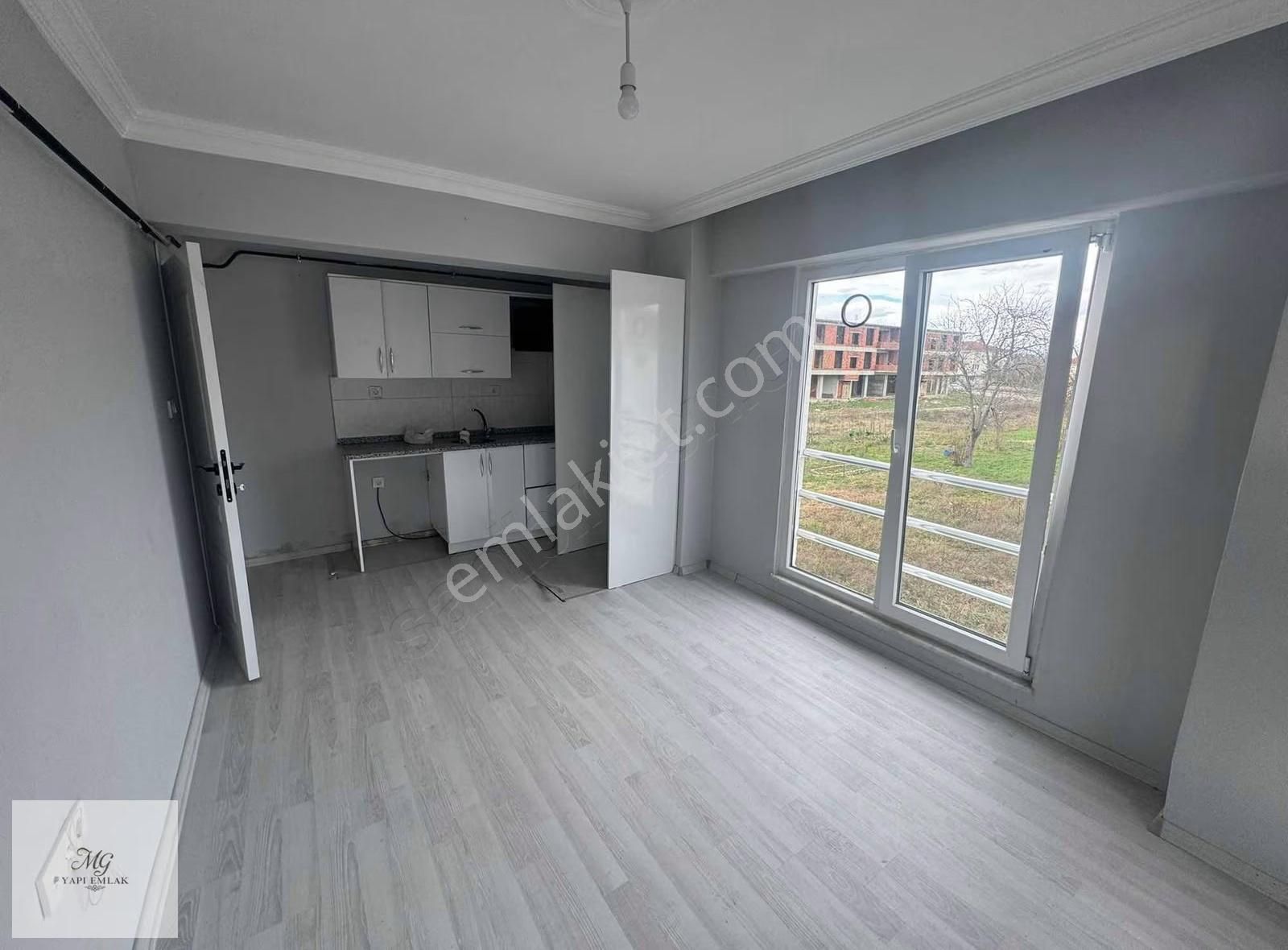 Mg Emlaktan Yunus Emre Mahallesinde 2+0 Kiralık Daire - Görsel 8