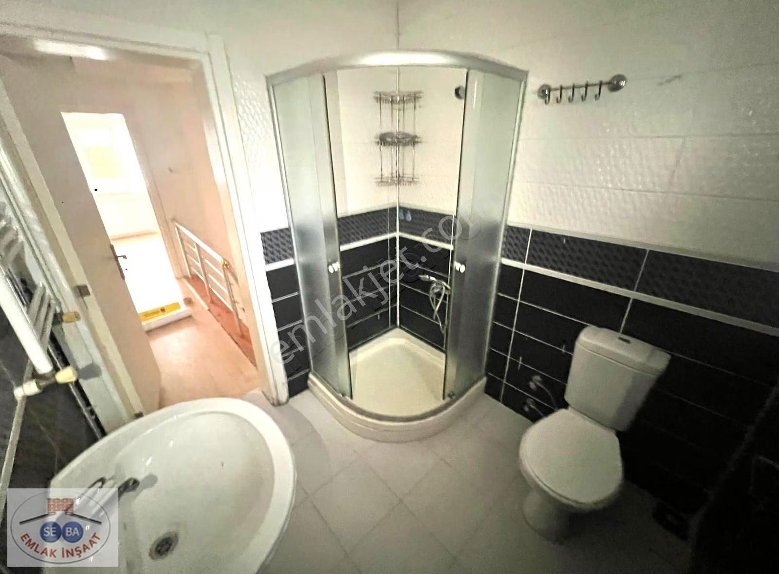 Seba'da Kemalpaşa Mh4+1 160m2 Kiralık 3.katlı Müstakilbahçeli Ev - Görsel 18