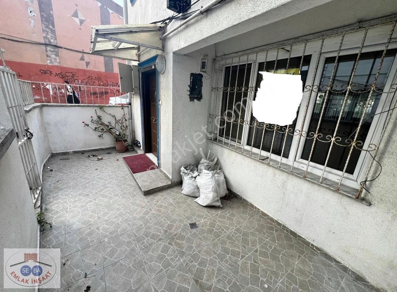 Seba'da Kemalpaşa Mh4+1 160m2 Kiralık 3.katlı Müstakilbahçeli Ev - Görsel 9