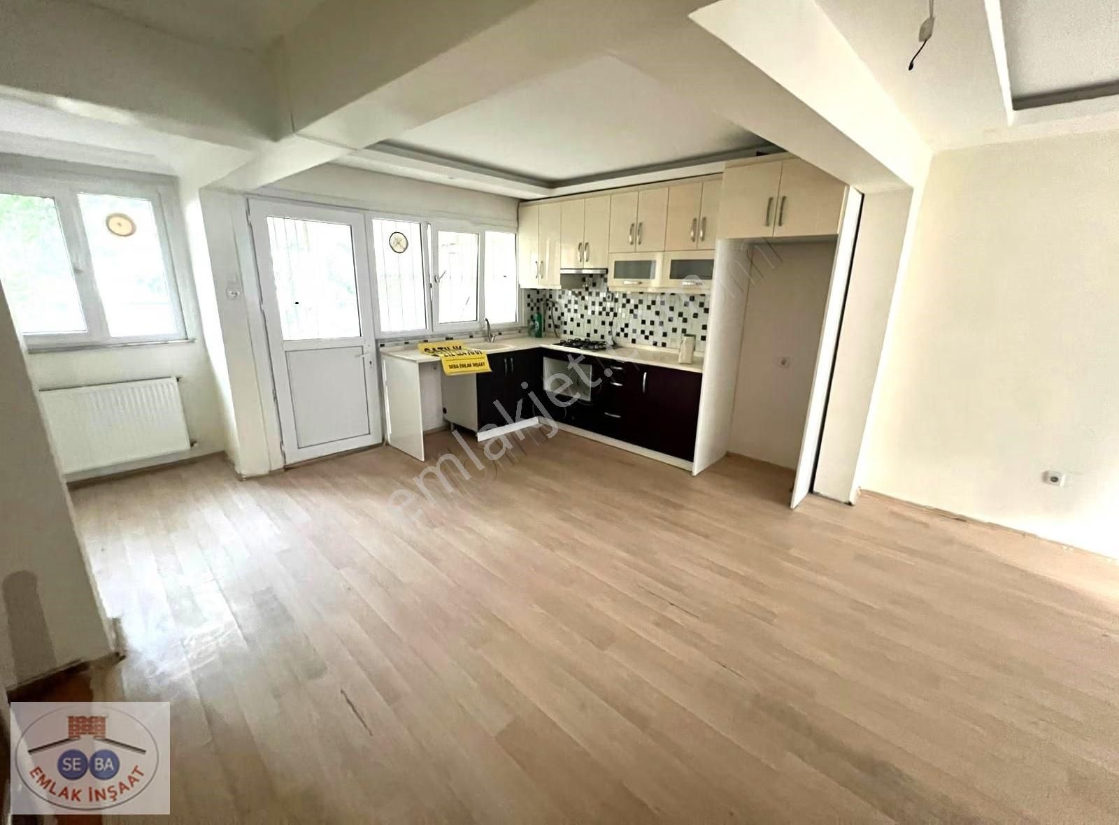 Seba'da Kemalpaşa Mh4+1 160m2 Kiralık 3.katlı Müstakilbahçeli Ev - Görsel 5