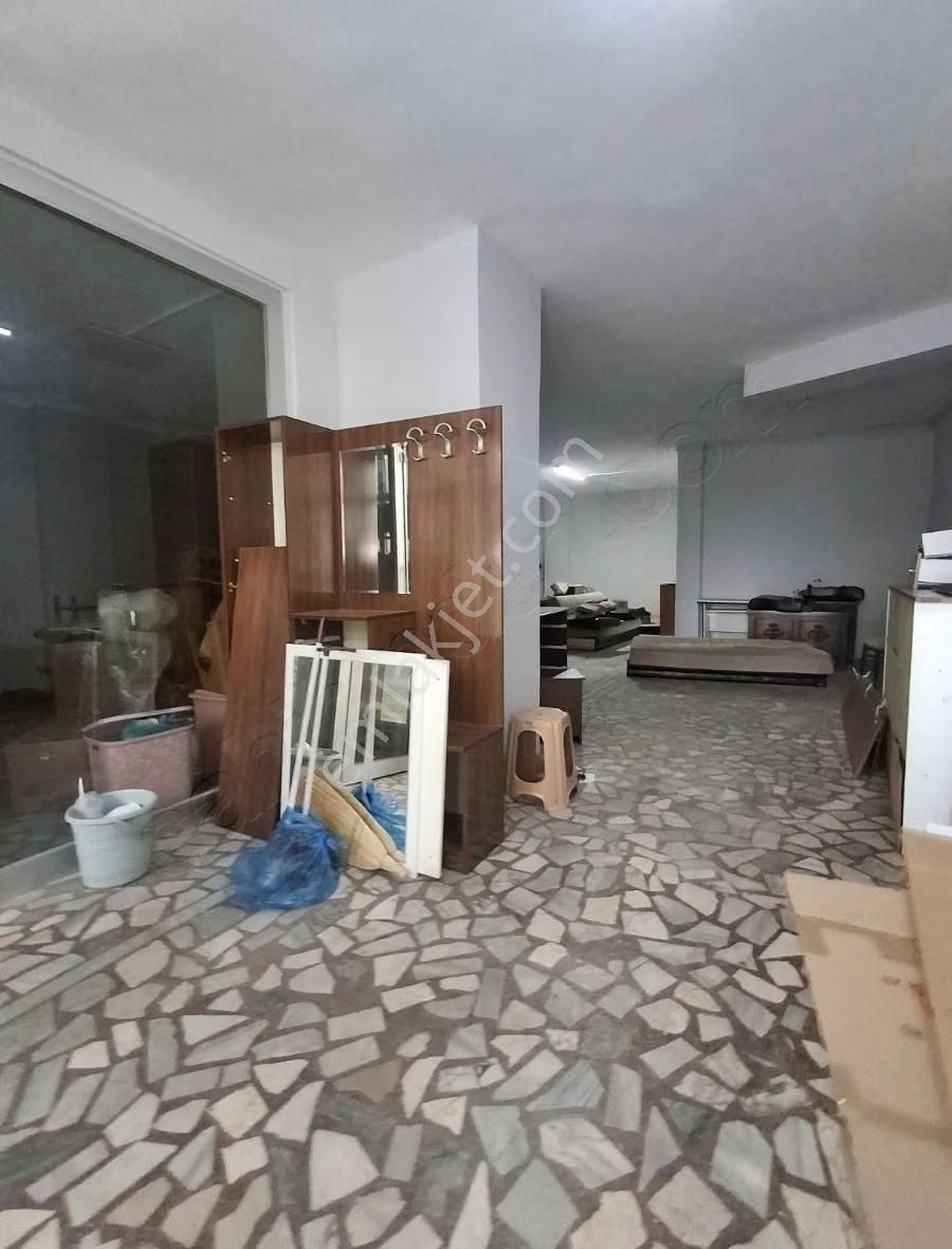 Savaş Emlak'tan Satılık 23 Metre Dükkan 170 M2 Yüksek Giriş - Görsel 13