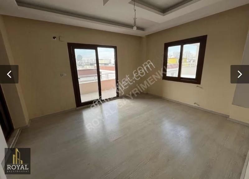 Tarsus Baglar Mh Satılık 3+1 A.mutfak 150 M2 Ana Yol Üstü
