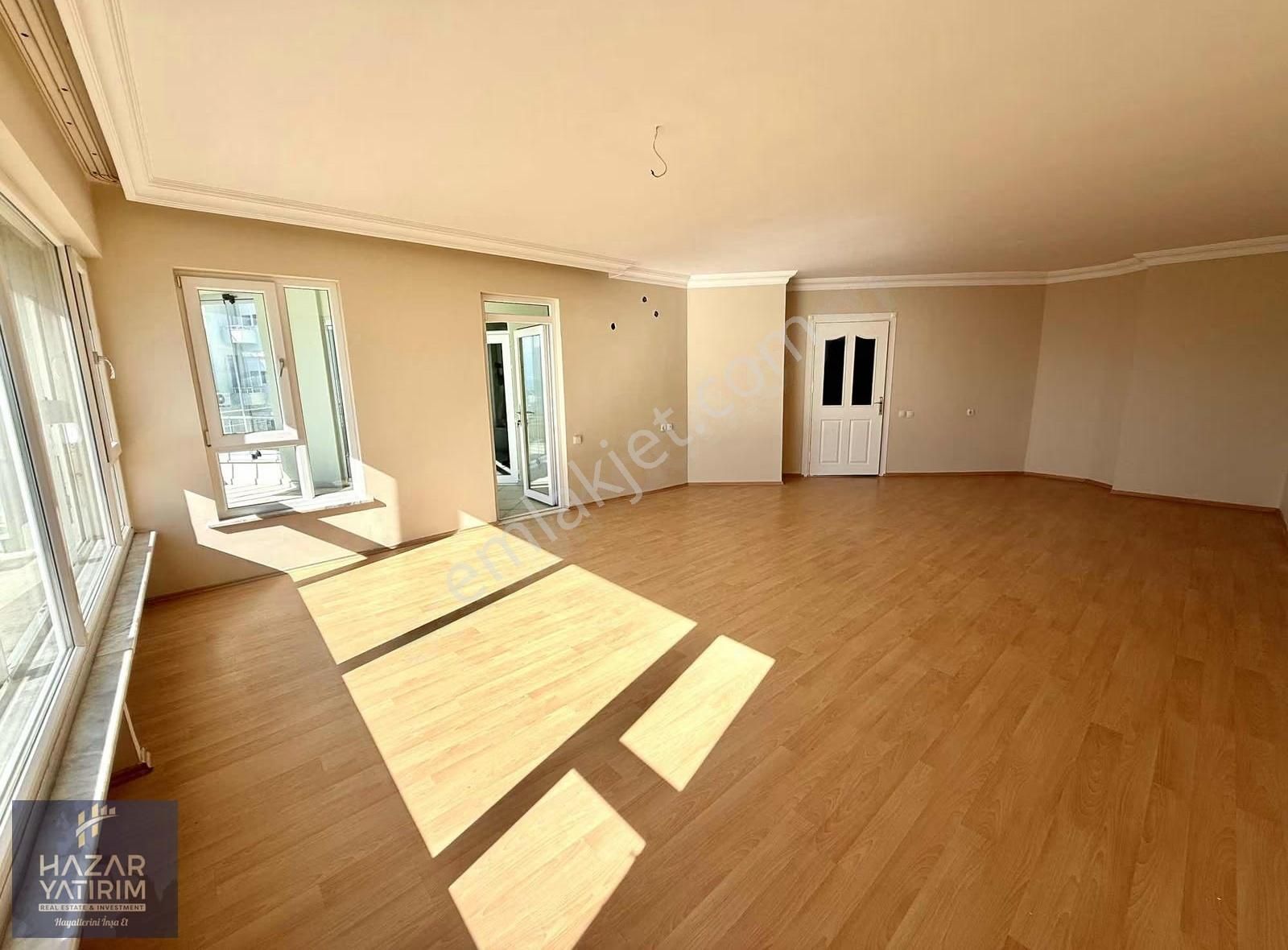 Hazar Yatırım Dan Kiralık 3+1 Denizle İç İçe Seçkin Site De - Görsel 3