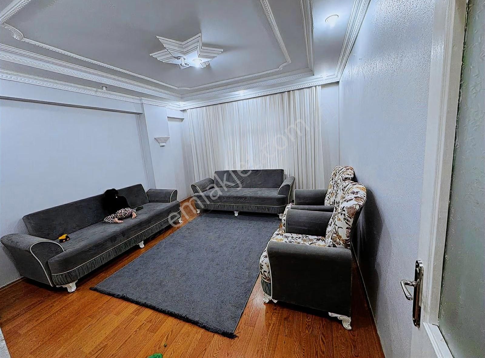 Esentepe Mh 3 +1 Balkonlu 125m² Kullanışlı 17 Yıllık 2.kat - Görsel 8