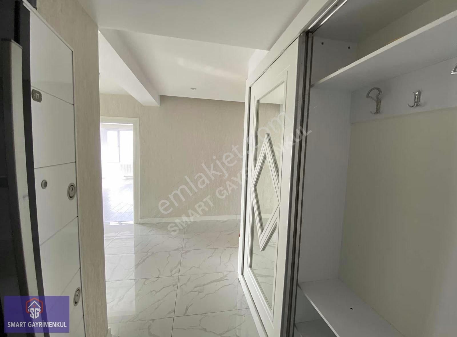 Smart'tan Winstown Yakınında Kiralık 3,5+1 Lüks Daire - Görsel 3