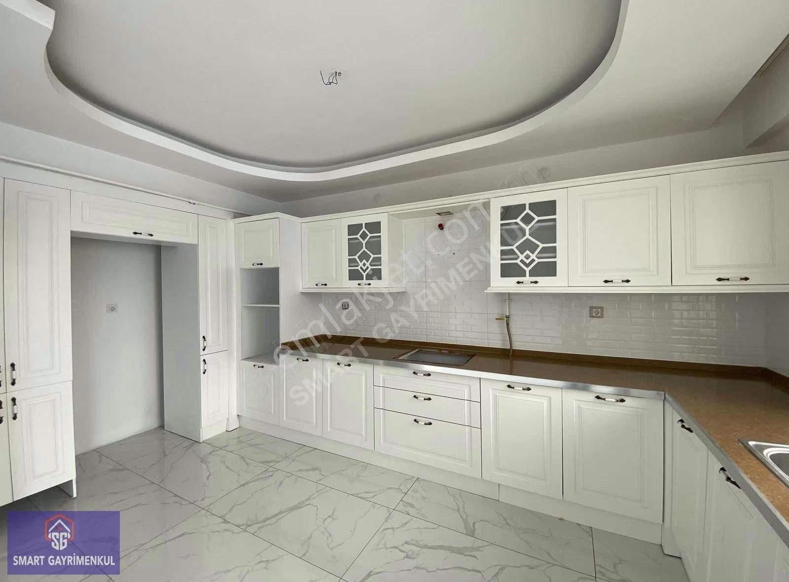 Smart'tan Winstown Yakınında Kiralık 3,5+1 Lüks Daire - Görsel 15