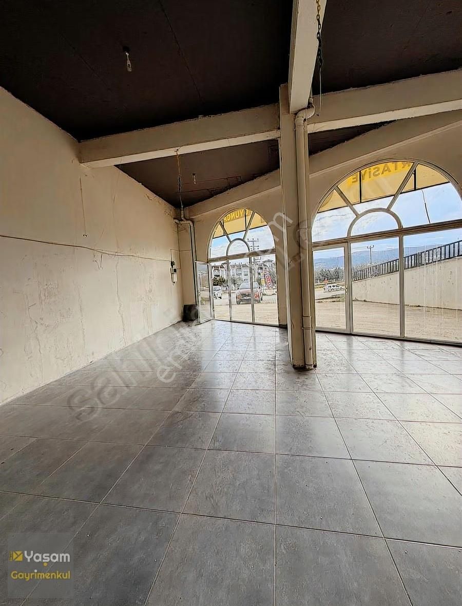 Atlıçayır Bulvarına Cephe Kiralık Köşe Dükkan Yüksek Tavan - Görsel 18