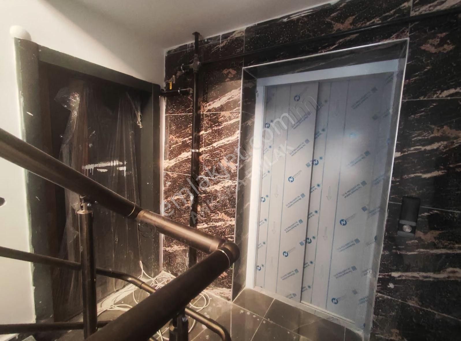 Esat Hacıyolusk Kızılay Tunalı Yakını 1+1 Yeni Bina 1.kat Kiralk - Görsel 21