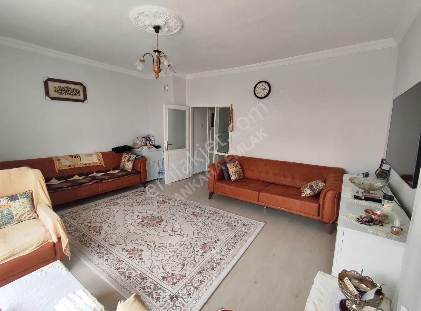Seyranbağları 170.sk 1.kat 2+1 Bağımsız Salon Yapılı Satılık - Görsel 4