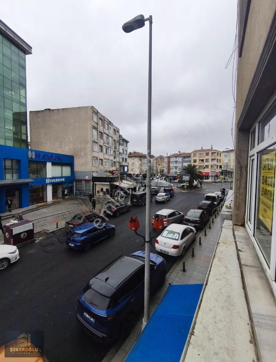Şekeroğlu Emlak'tan Ana Cadde Üzeri Geniş 3+1 Satılık Daire - Görsel 5