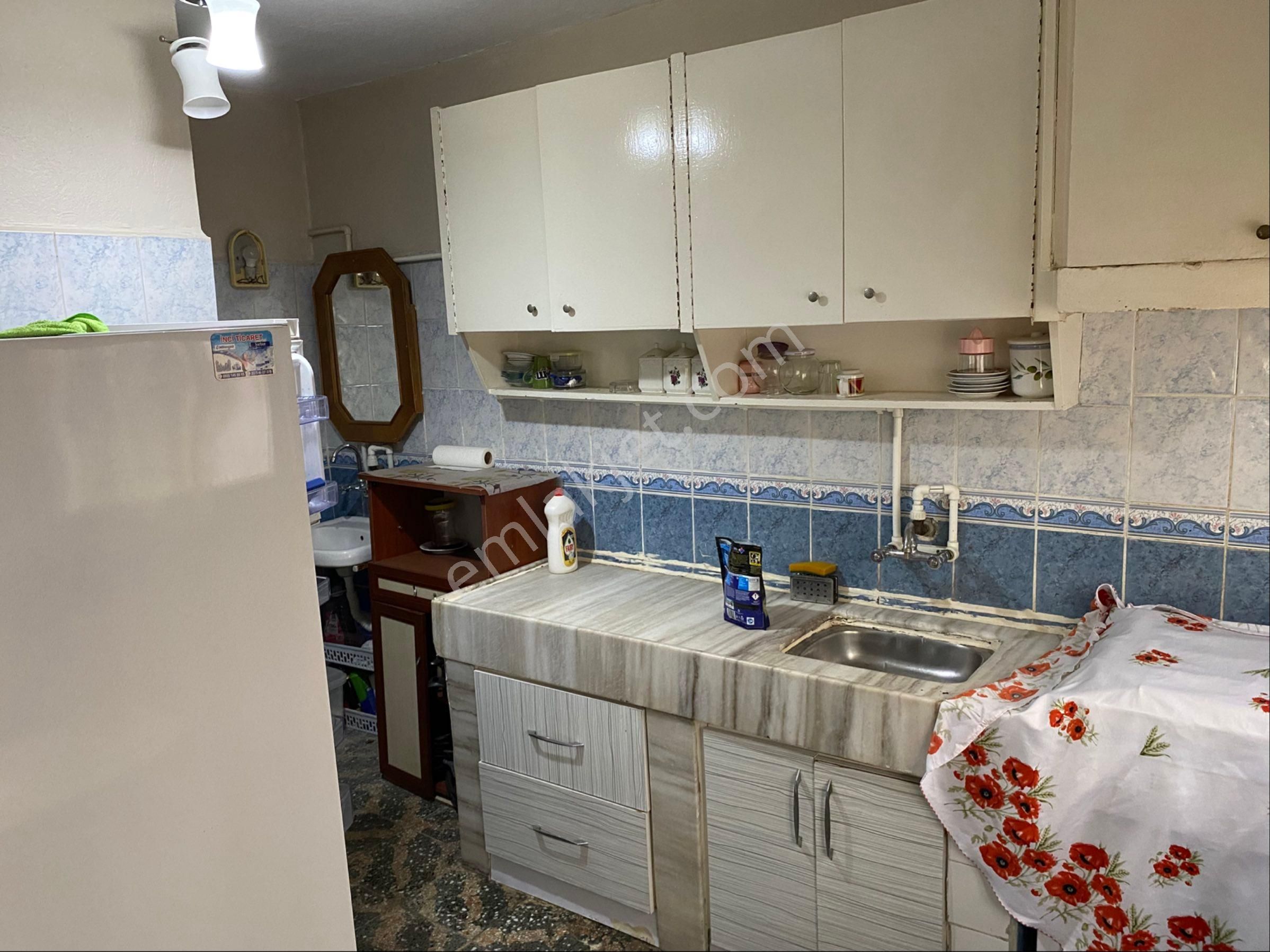 Bozyaka Sarıyer Mah. 3 Katlı Satılık Bina - Görsel 14