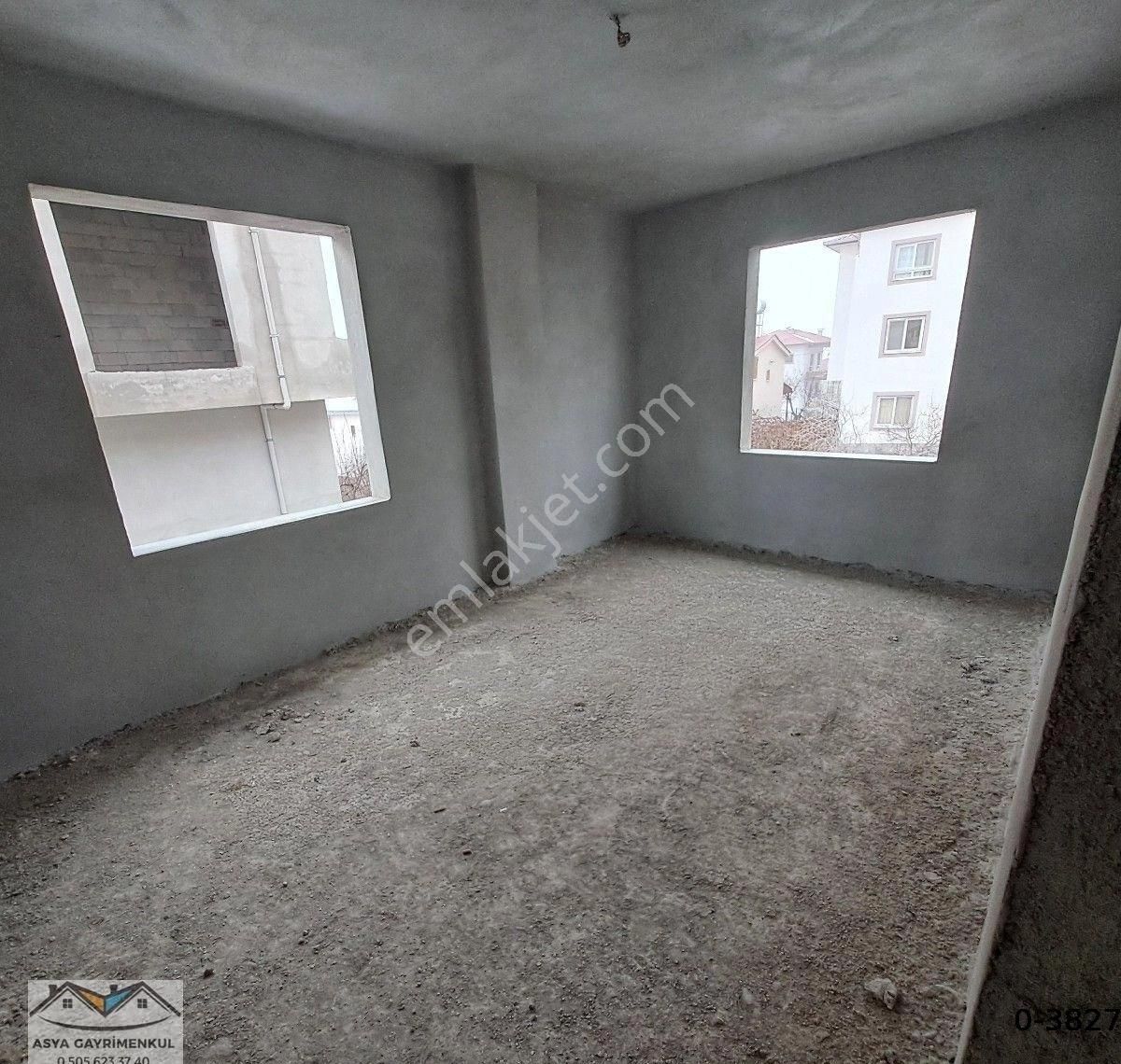 Asya' Dan Ayvagediği Yaylasında İki Katlı Tapuları Ayrı Ev - Görsel 14