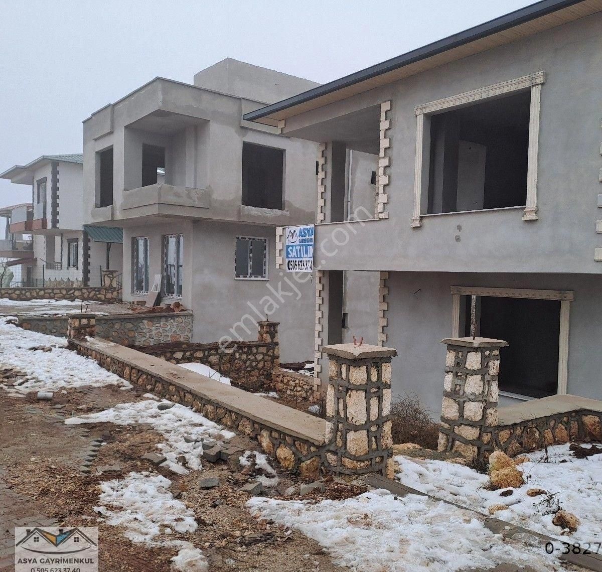 Asya' Dan Ayvagediği Yaylasında İki Katlı Tapuları Ayrı Ev - Görsel 18