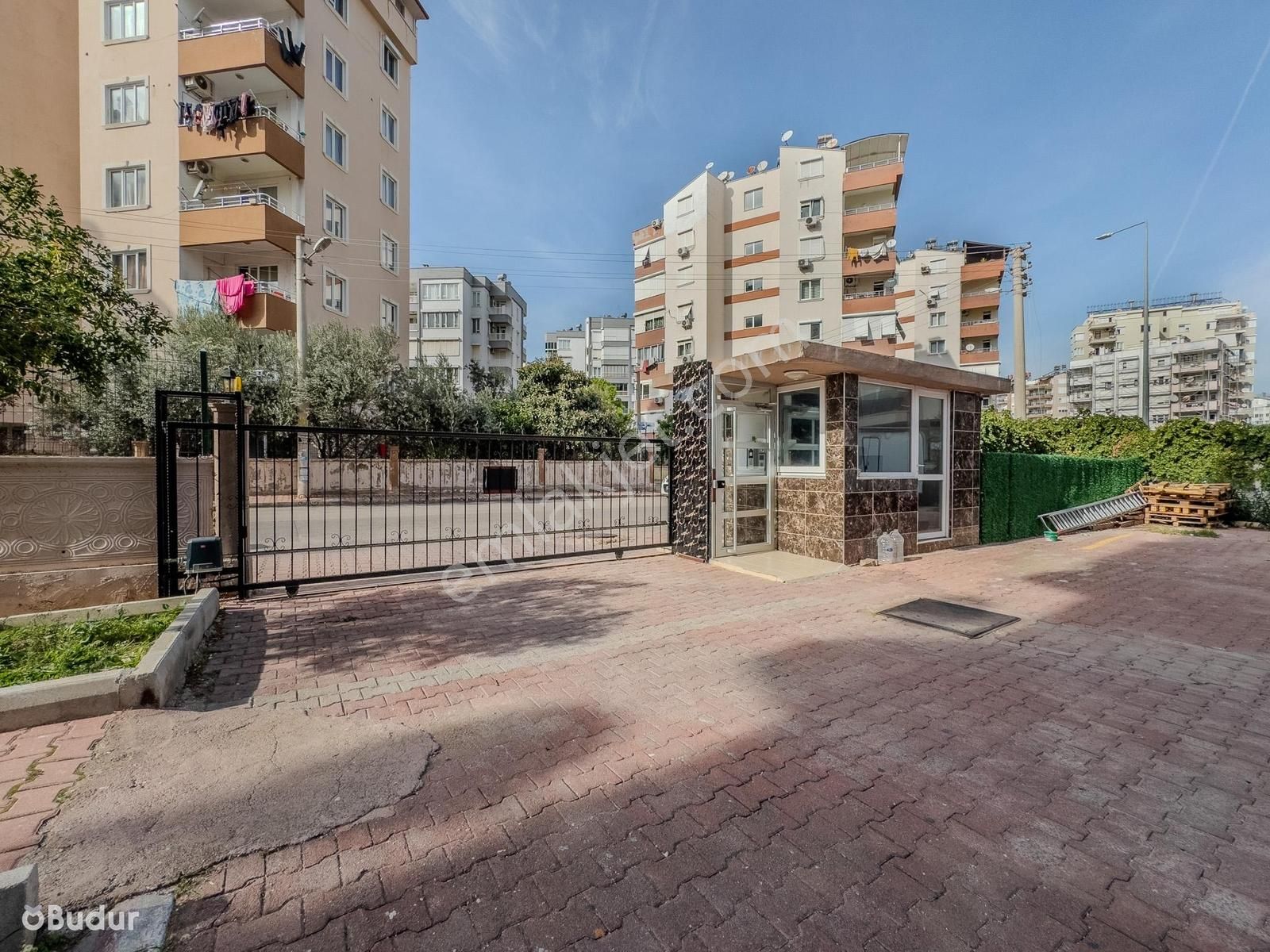 Anadolu Hastanesi Yakını | Deniz Manzaralı Fırsat