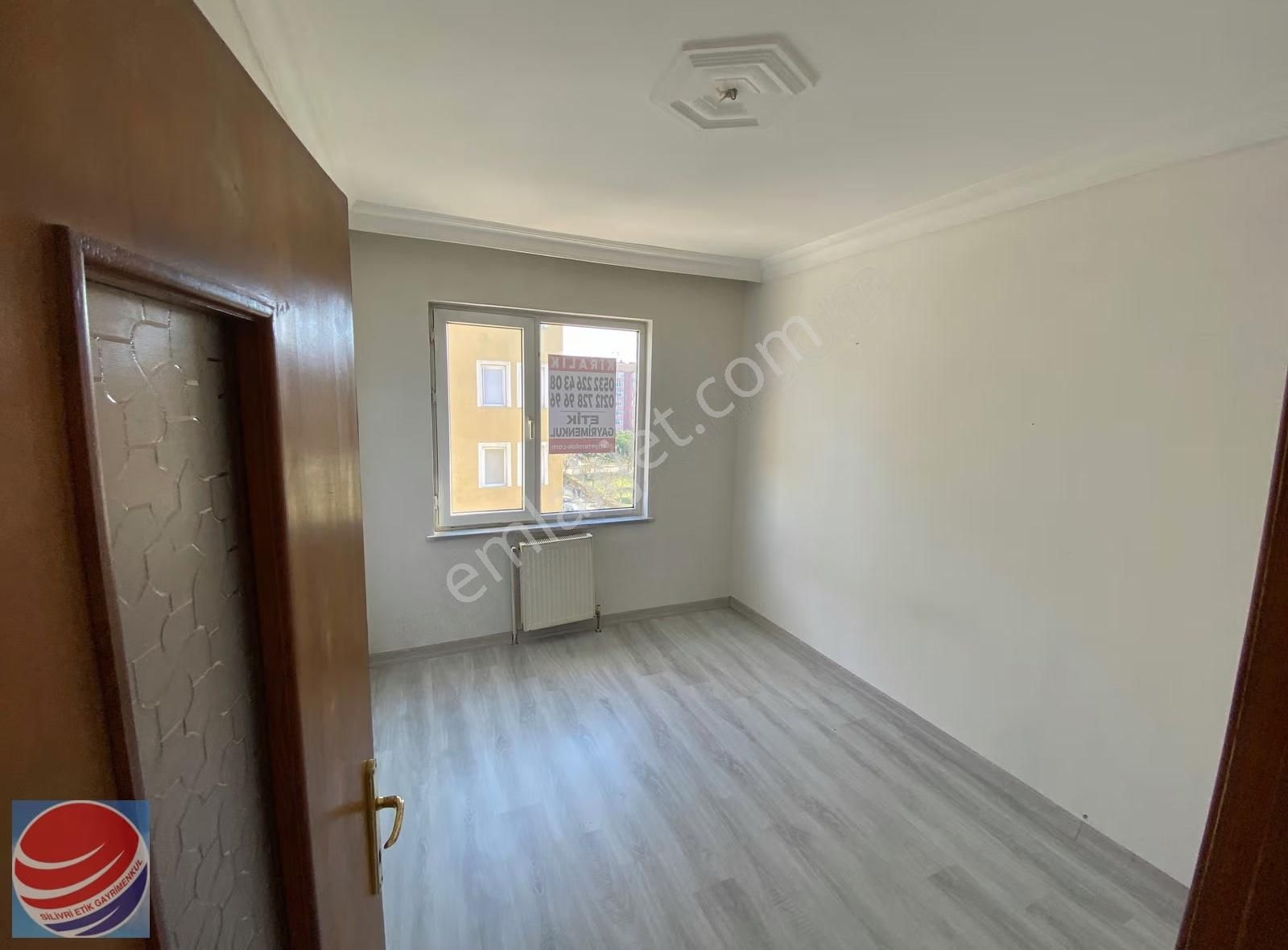 Silivri Yeni Mahalle'de Ara Kat Güney Cephe 3+1 Kiralık Daire - Görsel 6