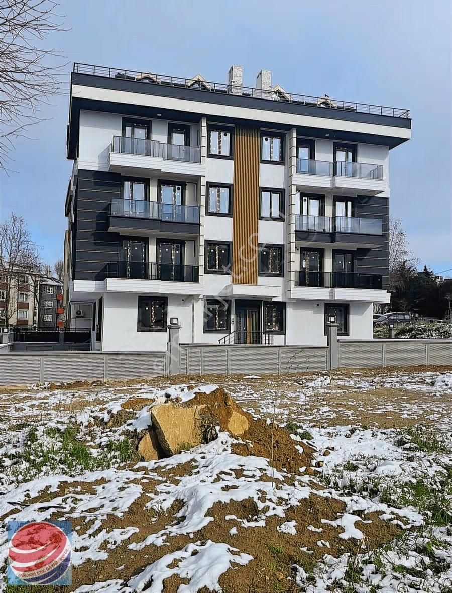 Silivri Fatih Mah. Sıfır Ara Kat Kapalı Mutfak 2+1 Daire