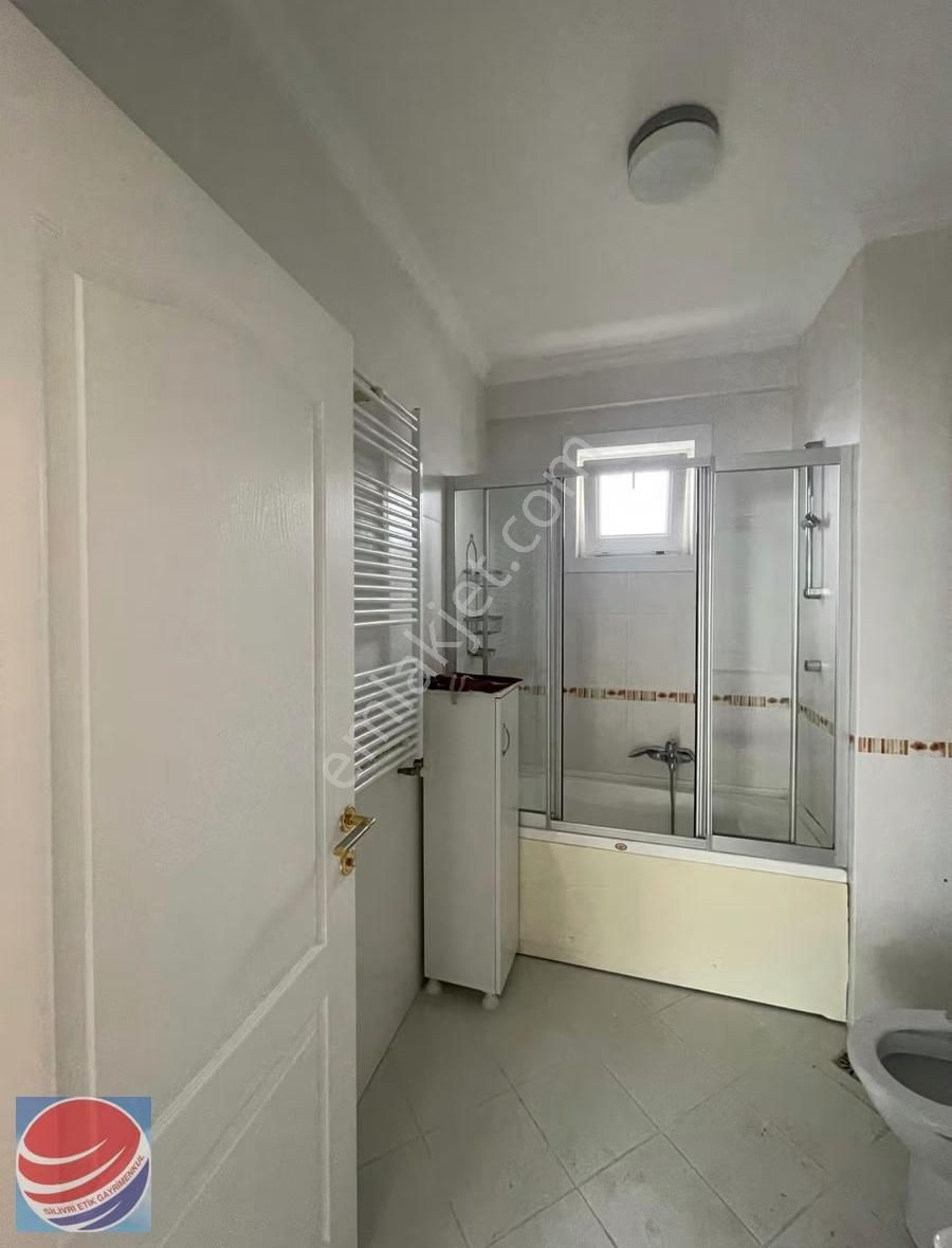 Güzelşehir Sitesinde Müstakil Havuzlu Masrafsız 3+1 Villa - Görsel 3