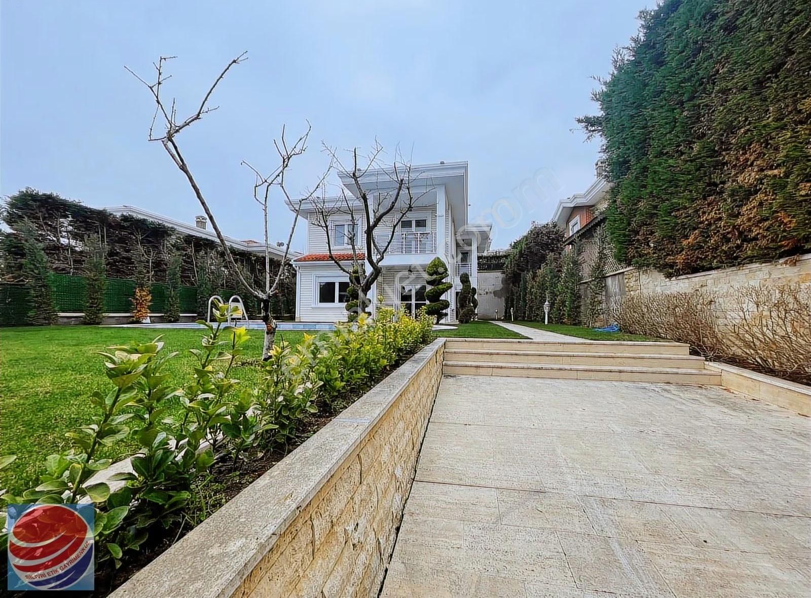 Güzelşehir Sitesinde Müstakil Havuzlu Masrafsız 3+1 Villa - Görsel 11