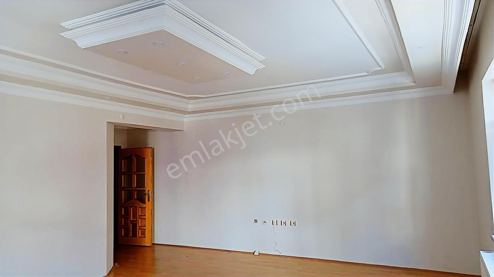 Sıla Gayrimenkulden Tam Şehir Merkezinde 4+1daire Dükkan Hisseli - Görsel 28