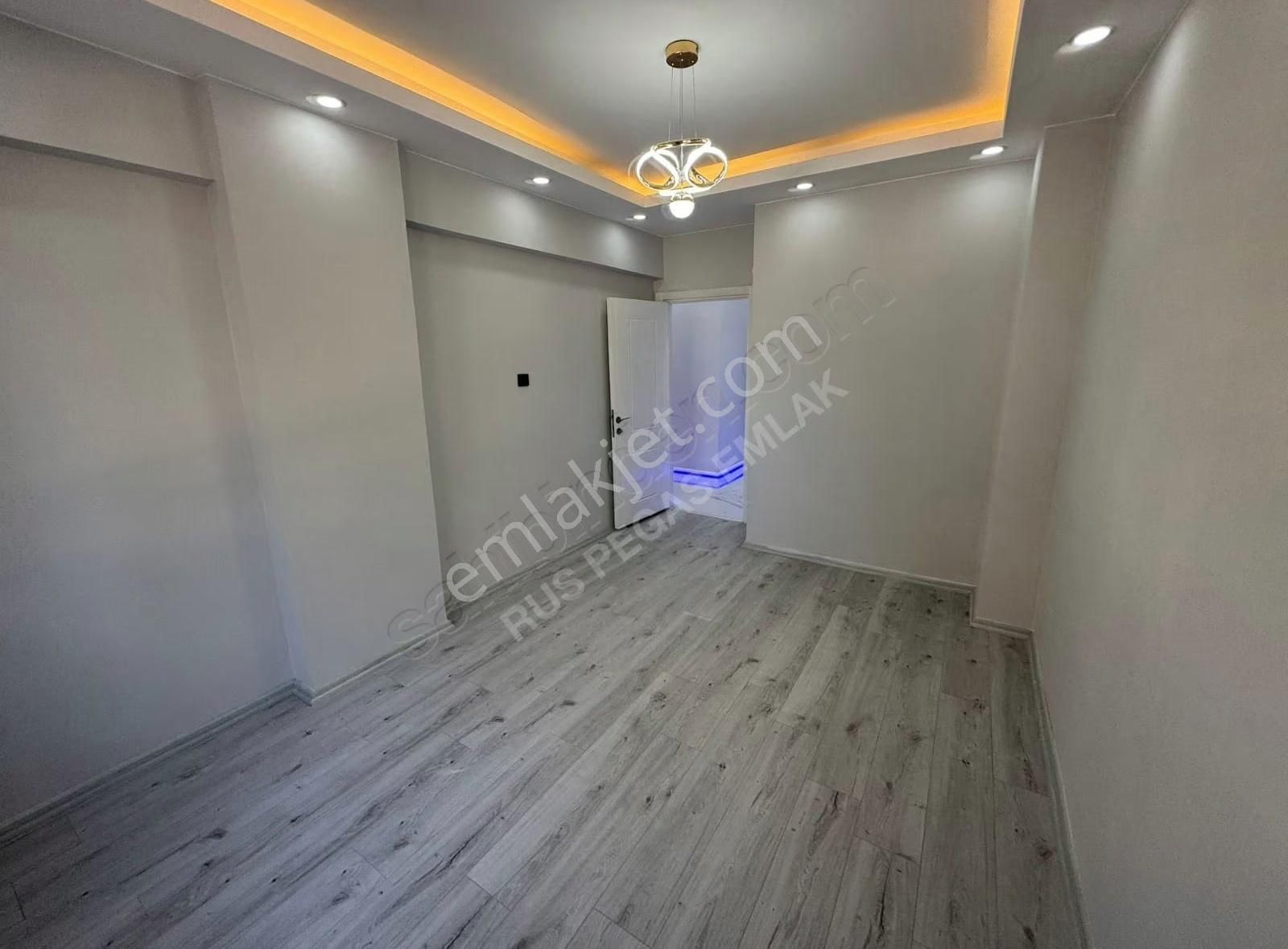 İçi Komple Tadilatlı, Çok İyi Konumda 3+1 Daire - Görsel 5