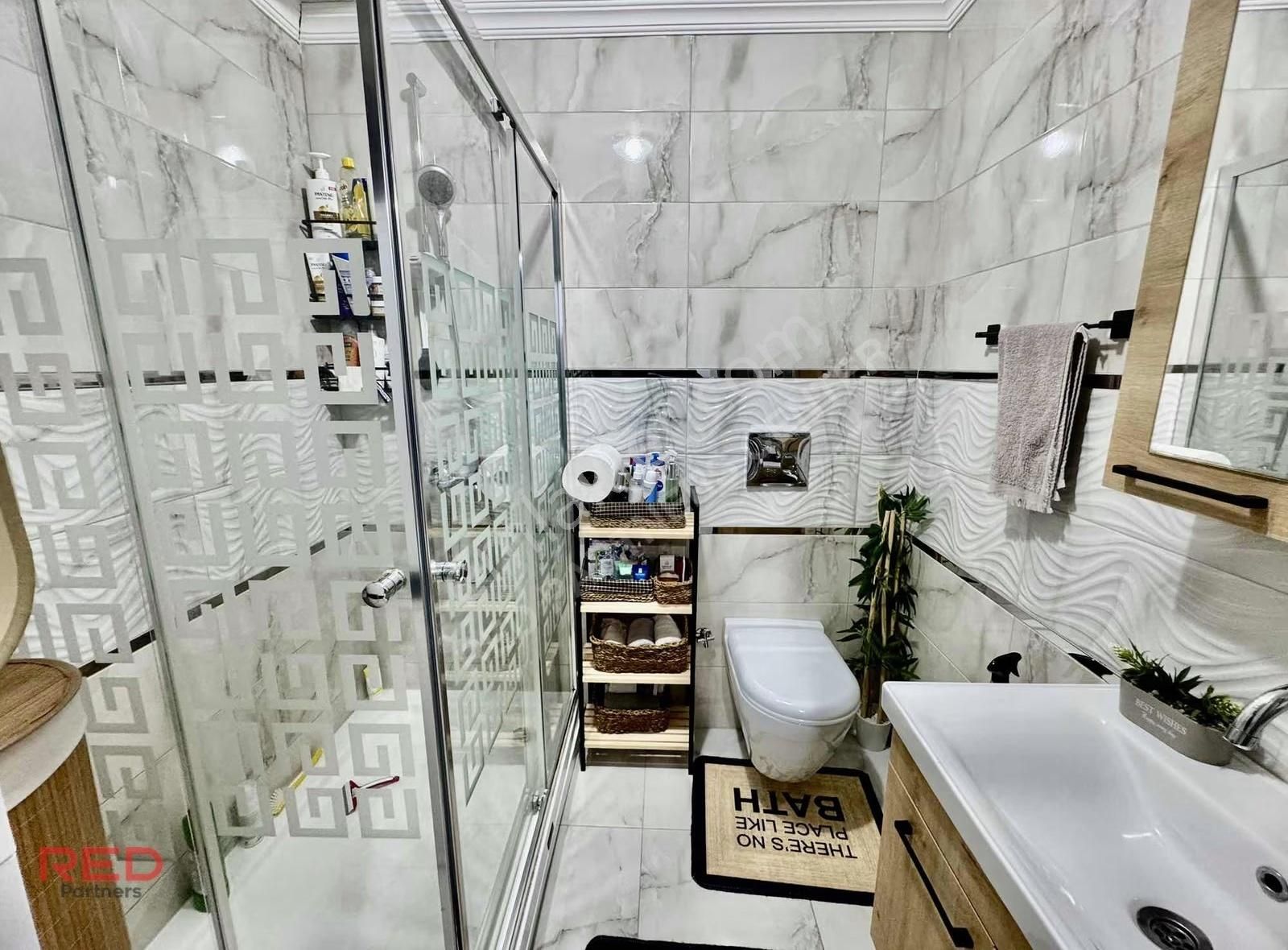 Kartepe'de Havuzlu Site İçerisinde 3+1 Eğimsiz Dubleks - Görsel 7