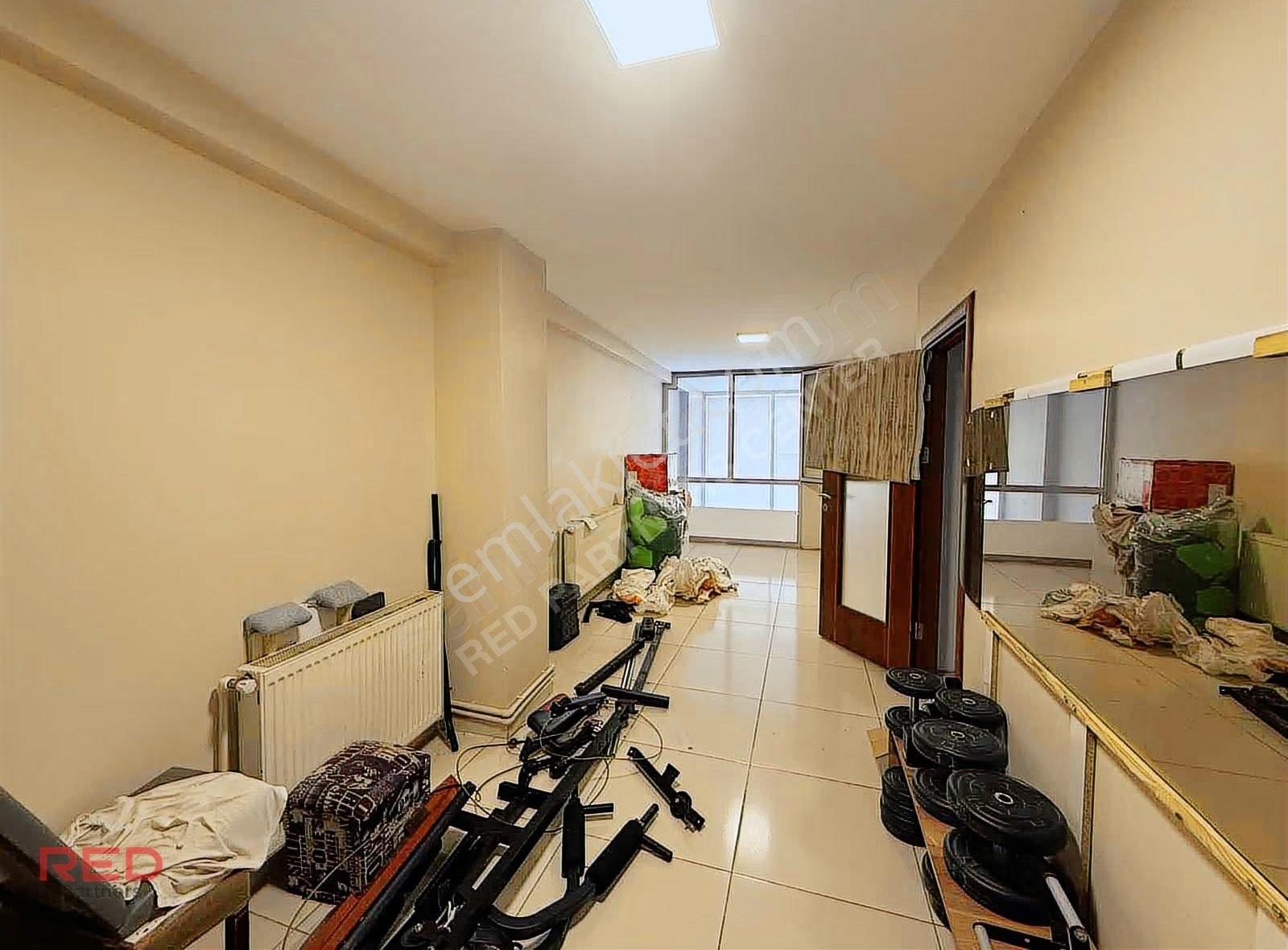 İzmit Kadıköy Mah. Satılık Net 185m2 Asma Katlı Dükkan - Görsel 26