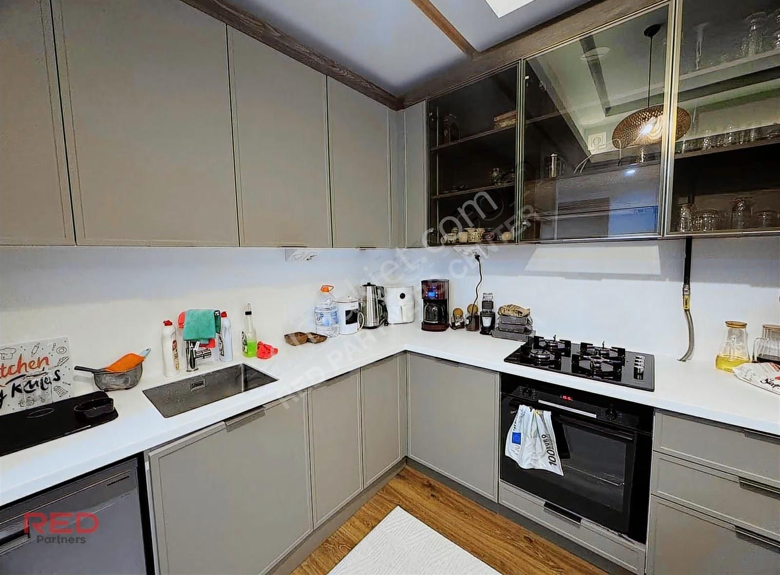 Zeray Mahal'de Site İçinde Satılık Bahçeli Geniş 1+1 - Görsel 18