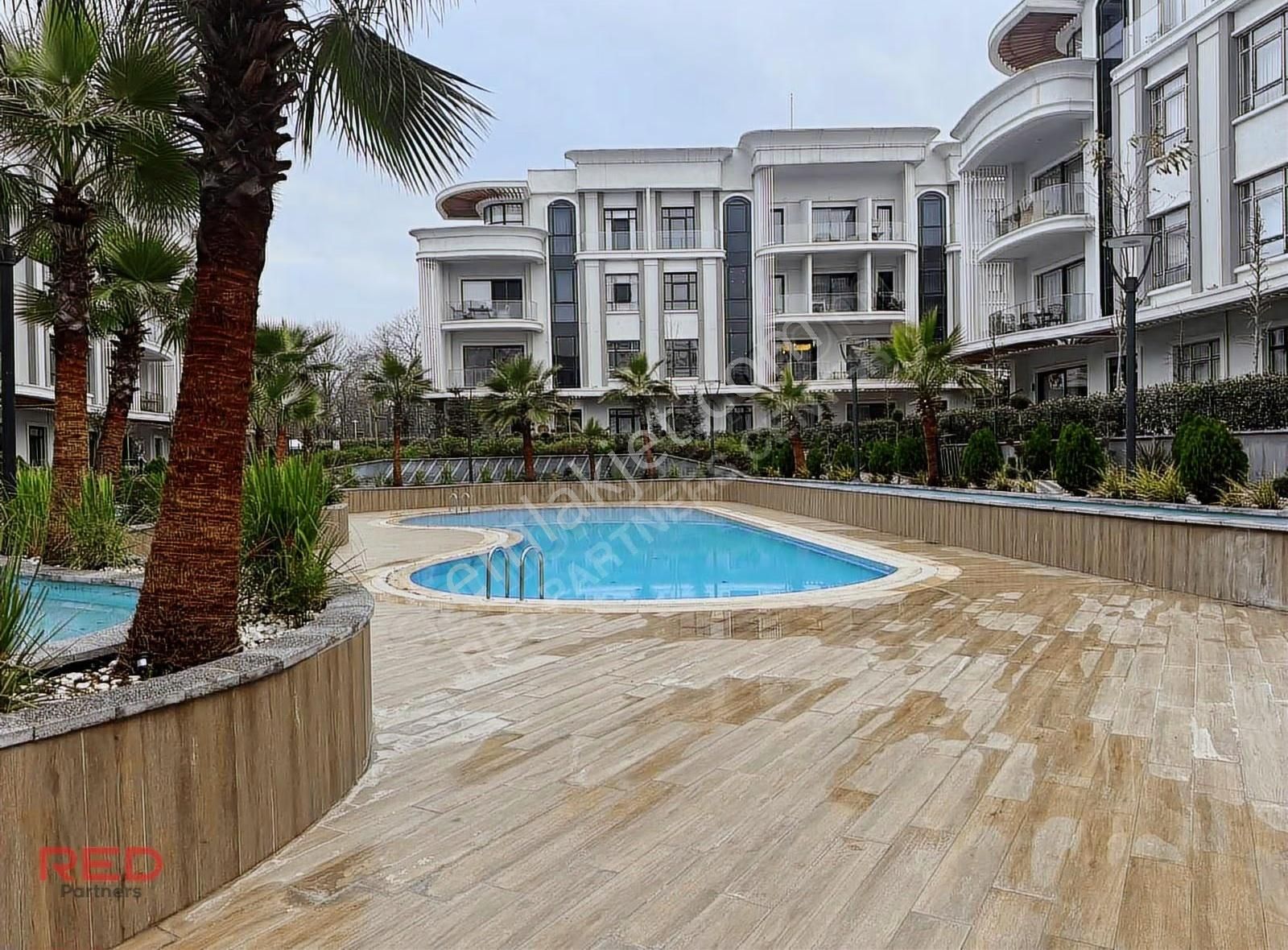 Zeray Mahal'de Site İçinde Satılık Bahçeli Geniş 1+1 - Görsel 12