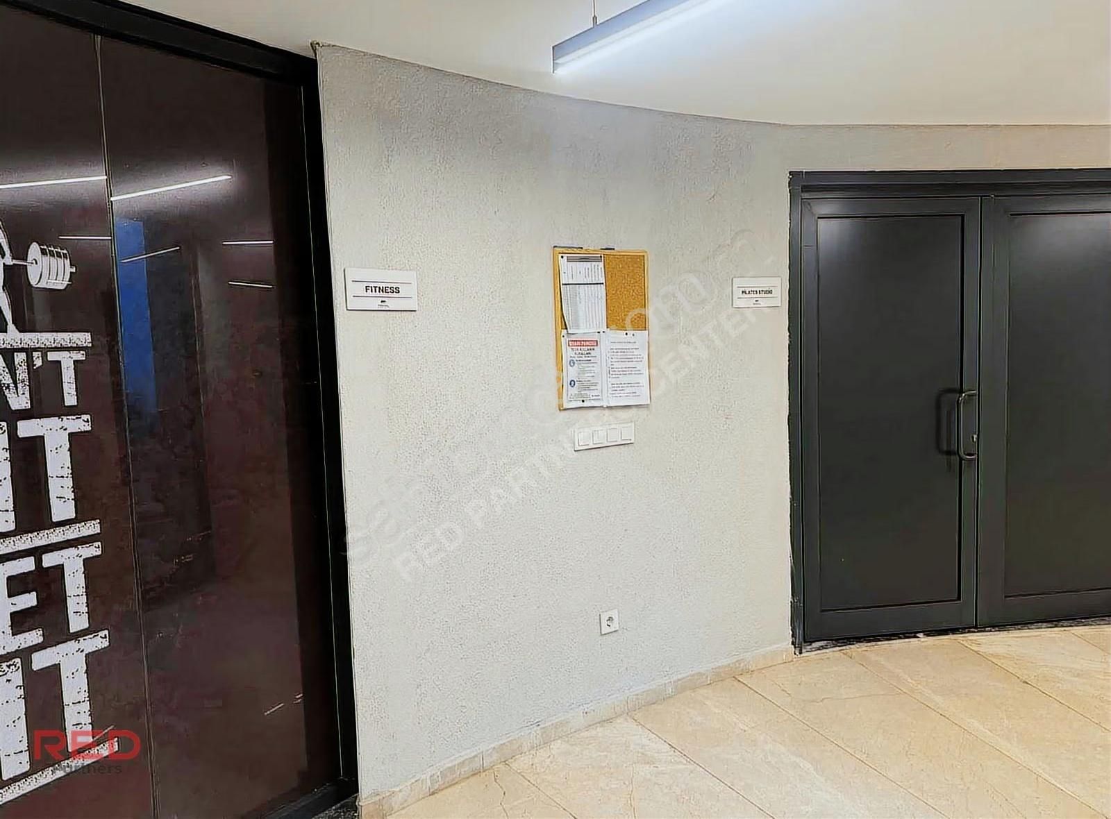 Zeray Mahal'de Site İçinde Satılık Bahçeli Geniş 1+1 - Görsel 34