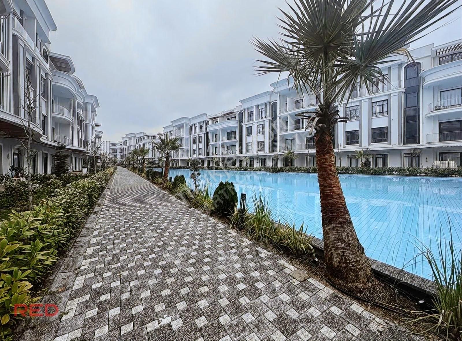 Zeray Mahal'de Site İçinde Satılık Bahçeli Geniş 1+1 - Görsel 45