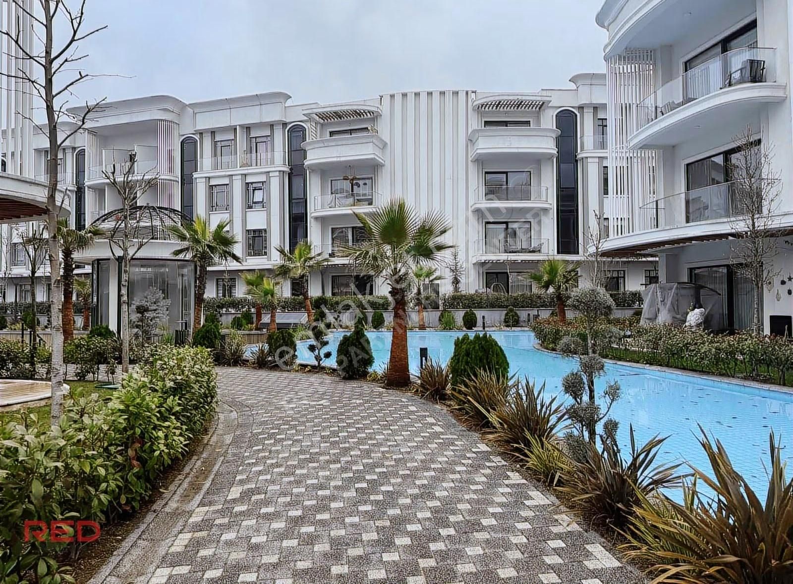 Zeray Mahal'de Site İçinde Satılık Bahçeli Geniş 1+1 - Görsel 39