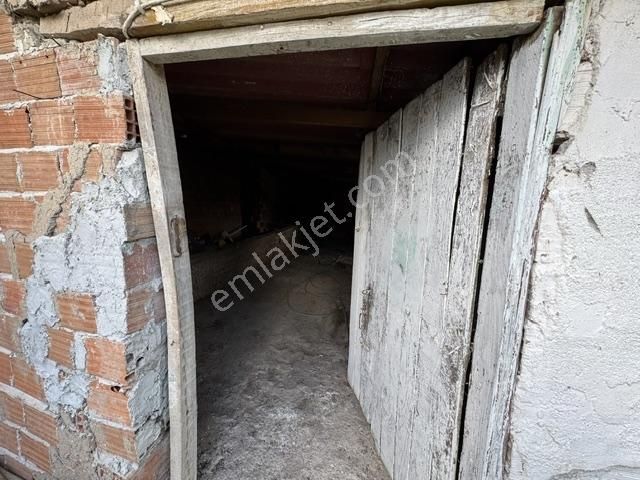 İzmir Kınık 512 M2 Arsa İçerisinde Satılık Köy Evi - Görsel 6