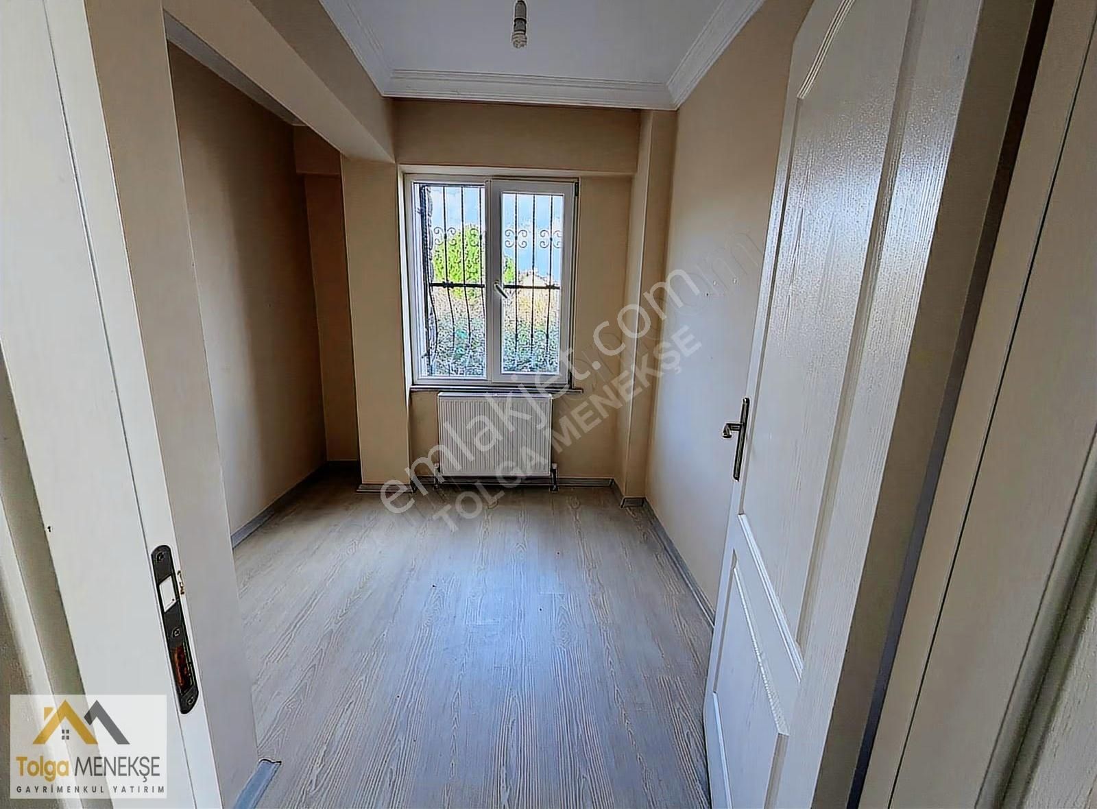 Kumbağ Pazar Sokağı 'nda 2+1 Kombili Denize 200 Mt Bahçe Katı - Görsel 7