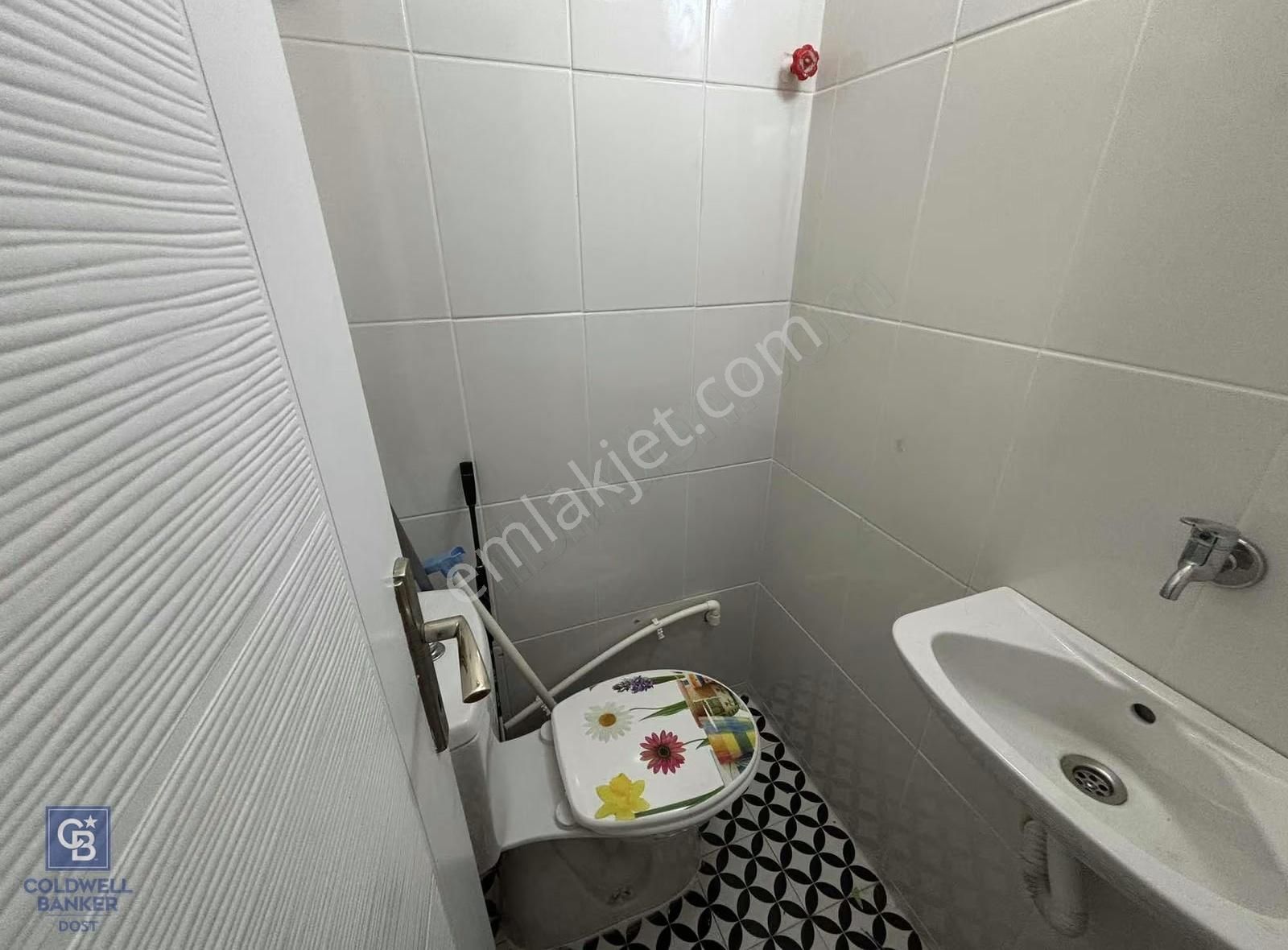 Denizmende İstinye Park Yakınında Asansörlü 3+1 Kiralık Daire - Görsel 23