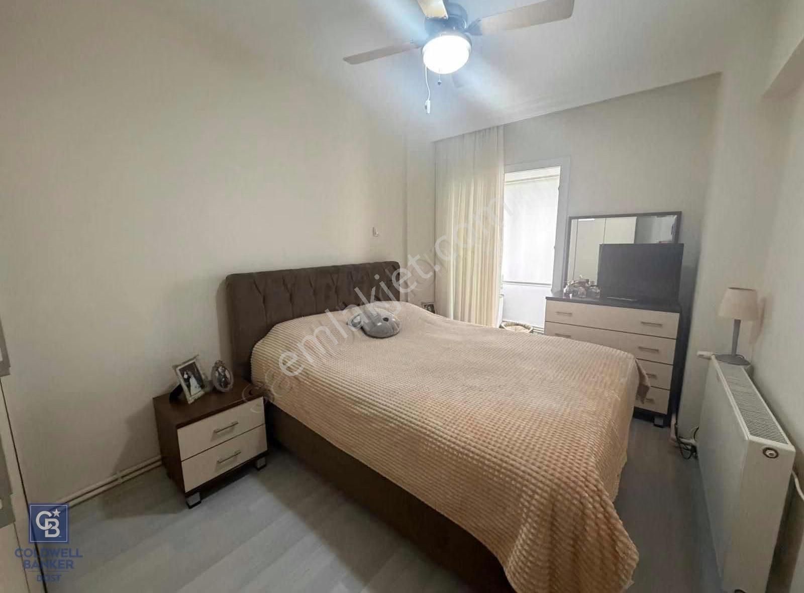 İzmir Poligon Mahallesinde Geniş Ferah 2+1 Daıre - Görsel 6